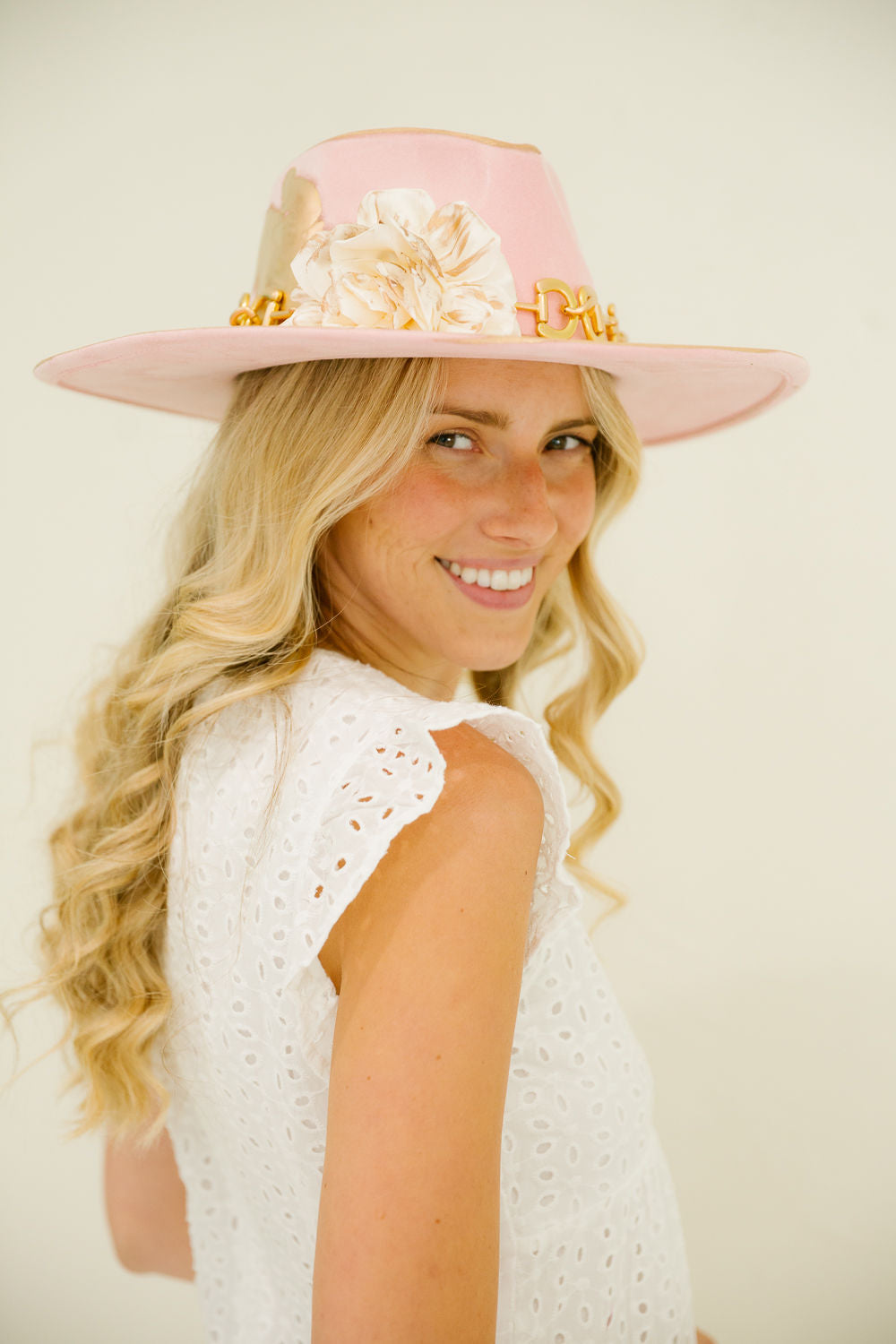 ROSÉ AT THE RACES RANCHER HAT RANCHER HAT Judith March