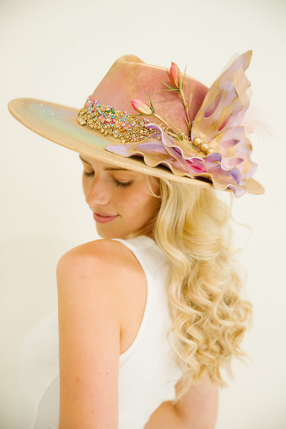 CHAMPAGNE FLUTTER RANCHER HAT (ONE OF A KIND) RANCHER HAT Judith March