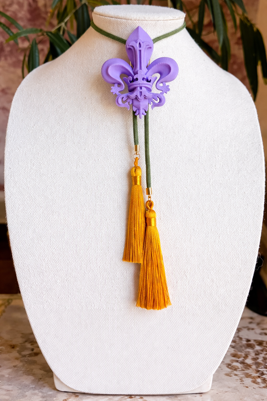 KREWE OF IRIS BOLO NECKLACE NECKLACE Judith March