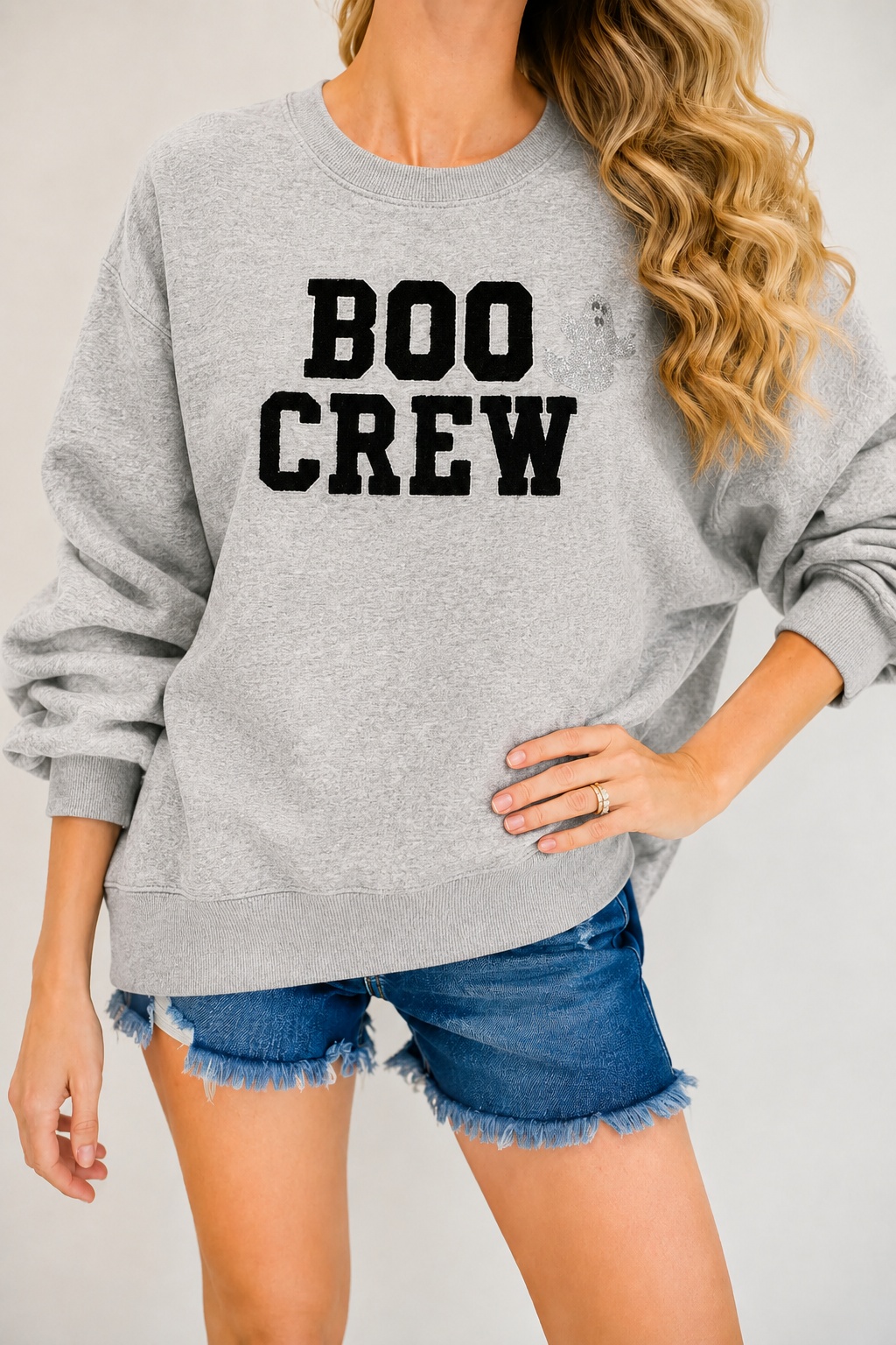 *BOO CREW GREY PULLOVER - LARGE