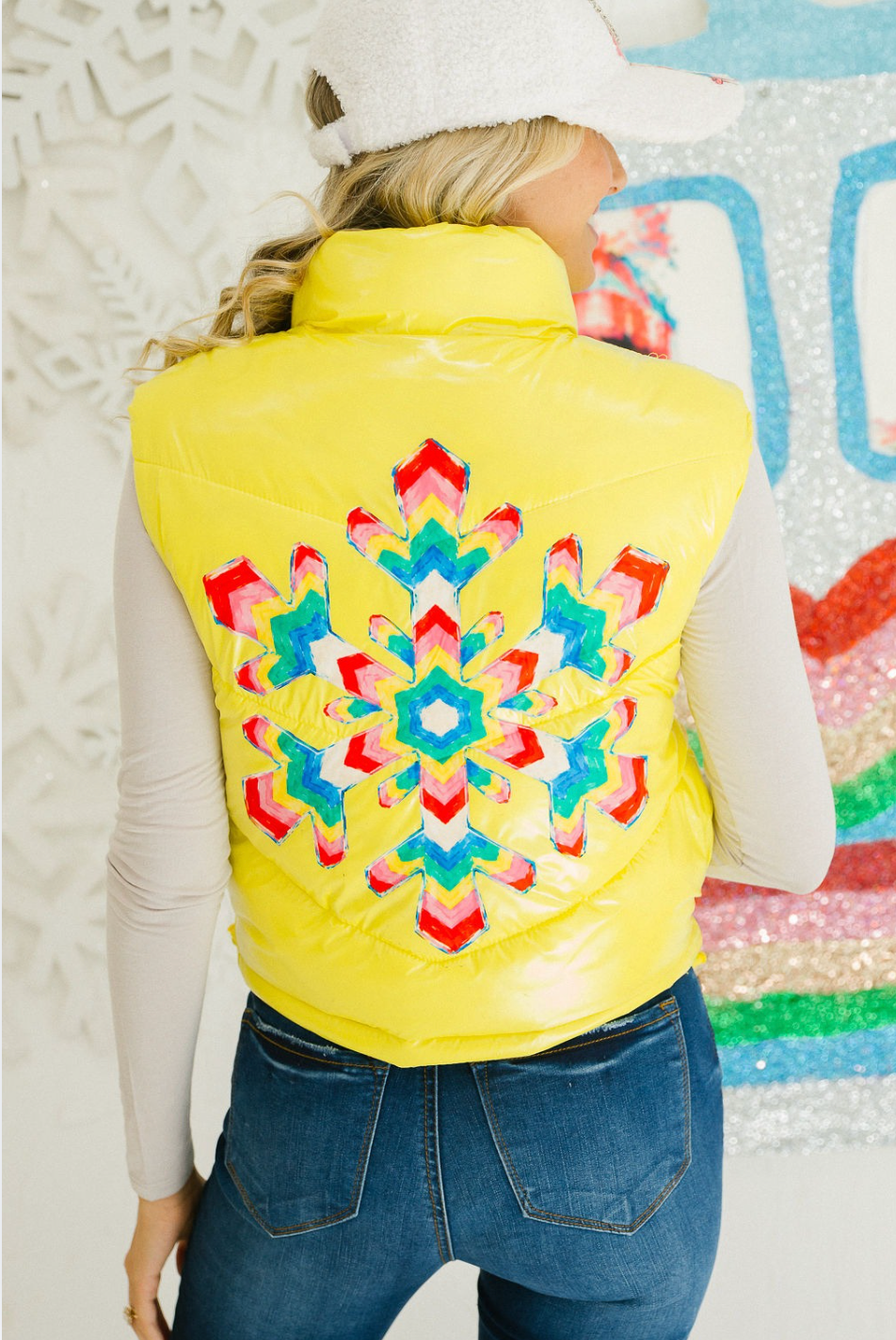 APRÈS SNOWFLAKE YELLOW PUFFER VEST VEST Judith March