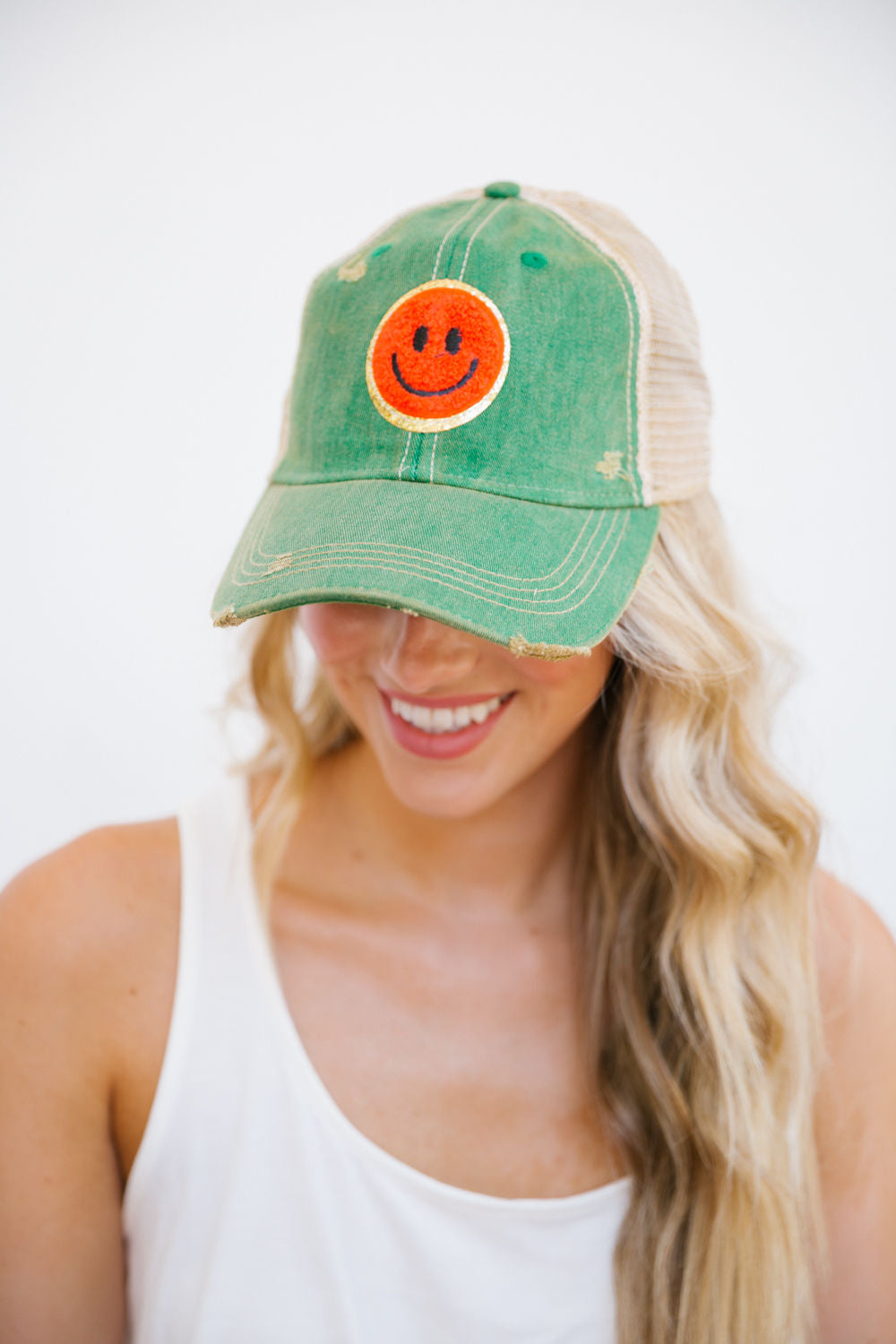 SMILEY HATS Judith March