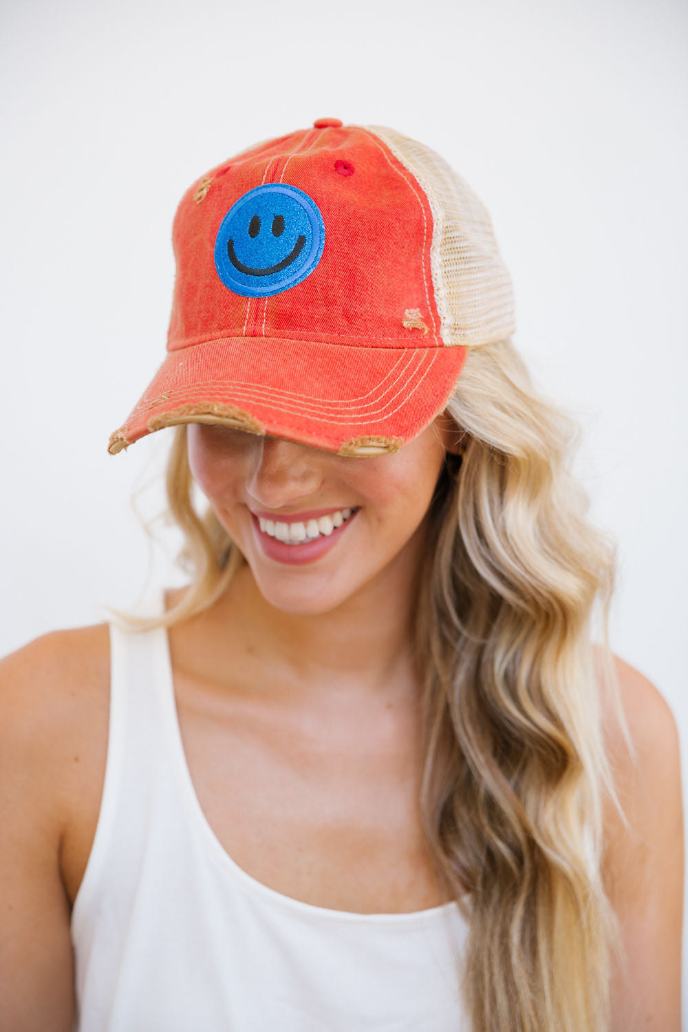 SMILEY HATS Judith March
