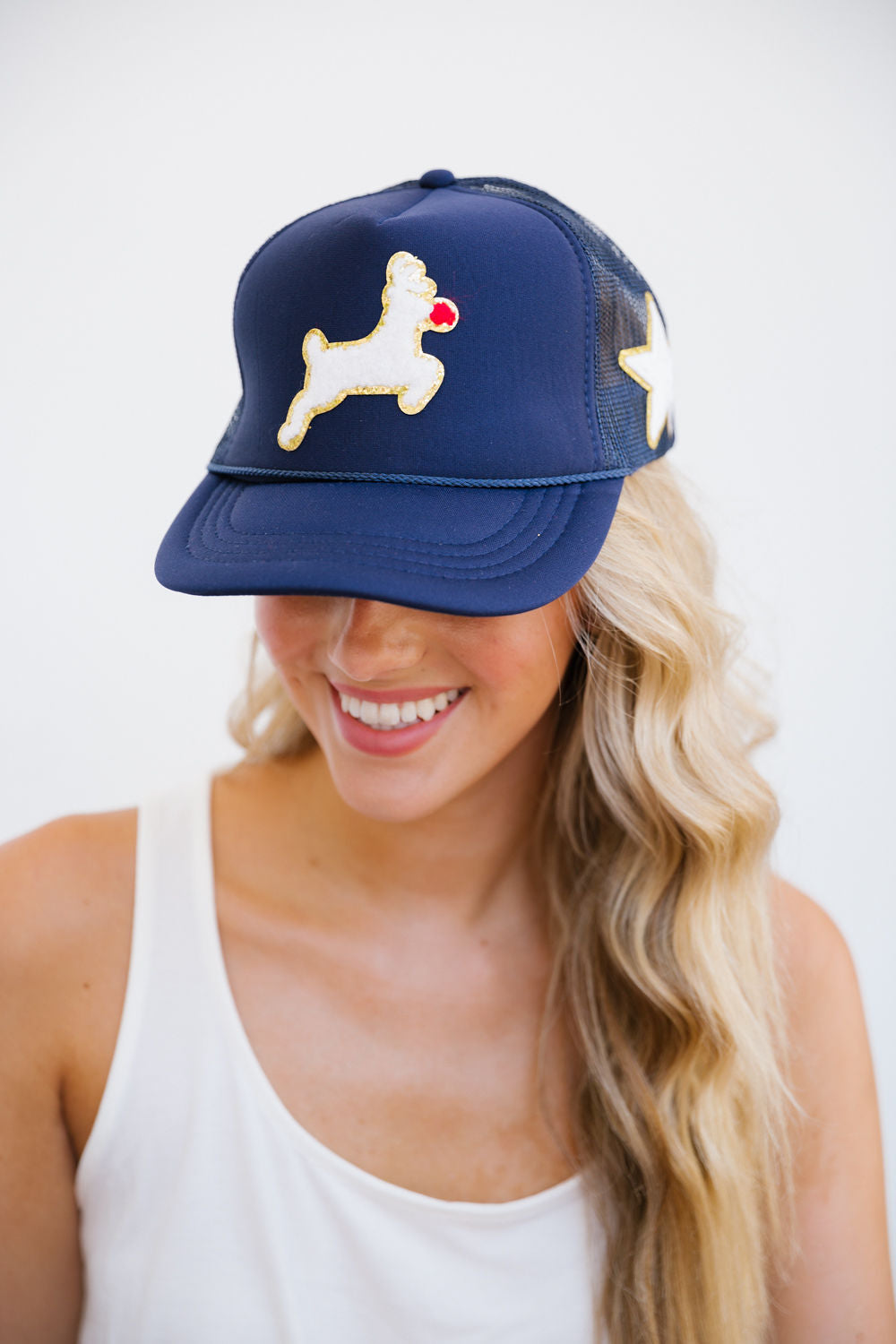 RUNNING RUDOLPH PATCH HAT Judith March