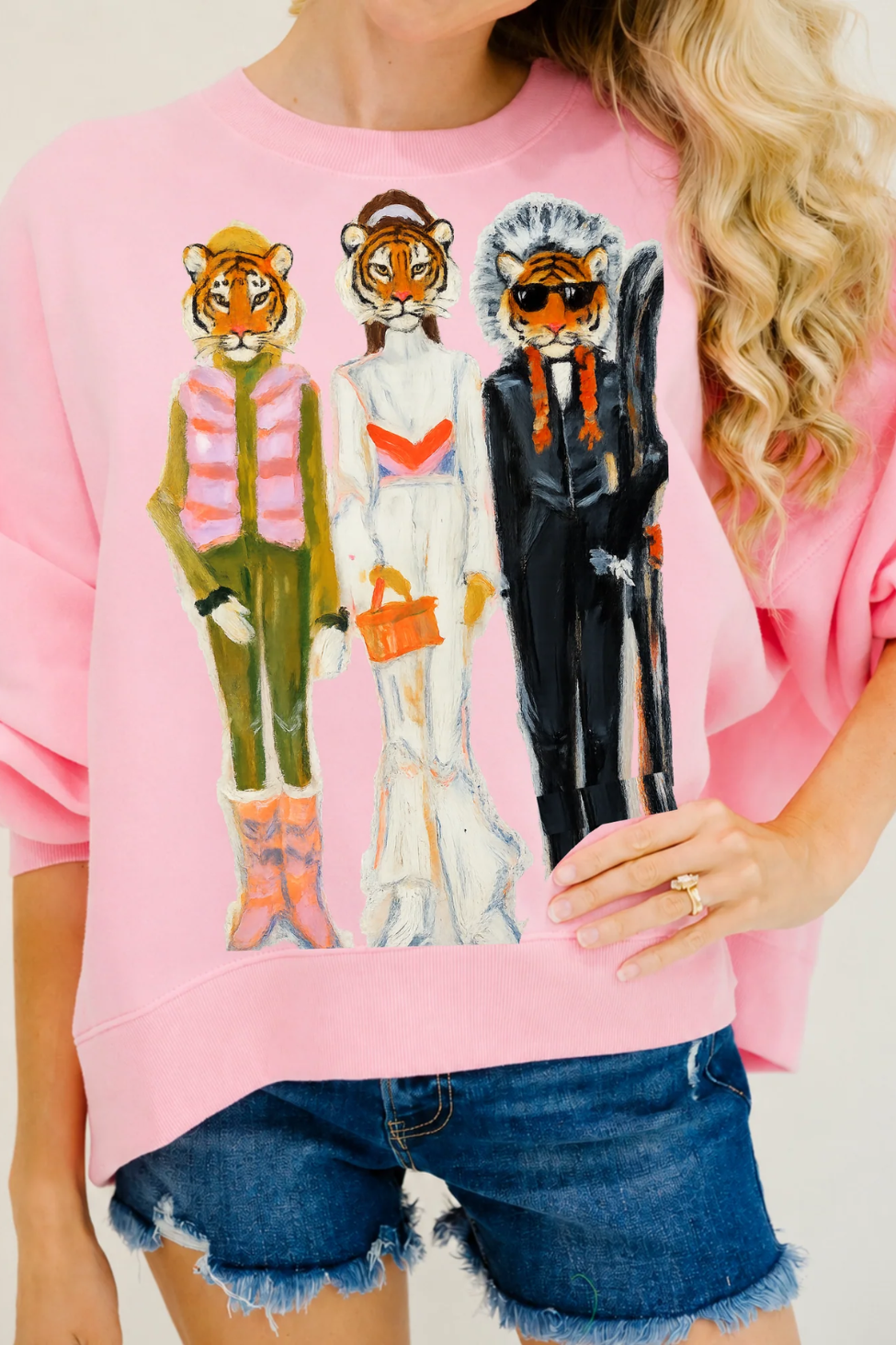 **TIGER SKI CROPPED PULLOVER