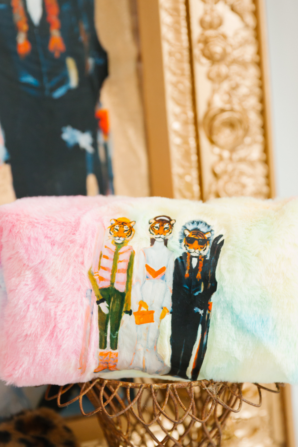 **TIGER SKI RAINBOW BAG Judith March