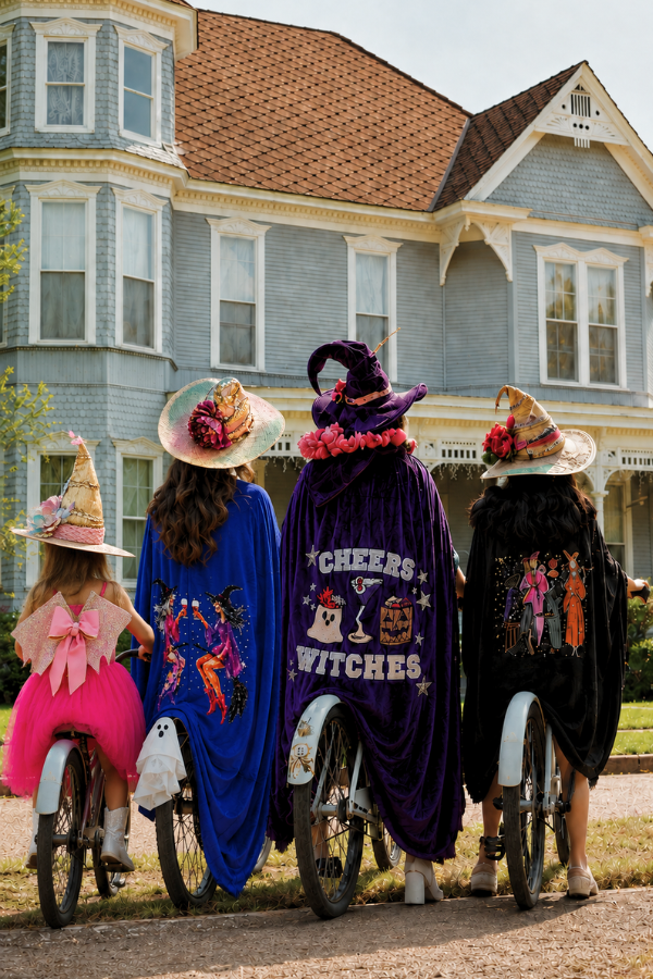CHEERS WITCHES PURPLE CAPE - ONE SIZE