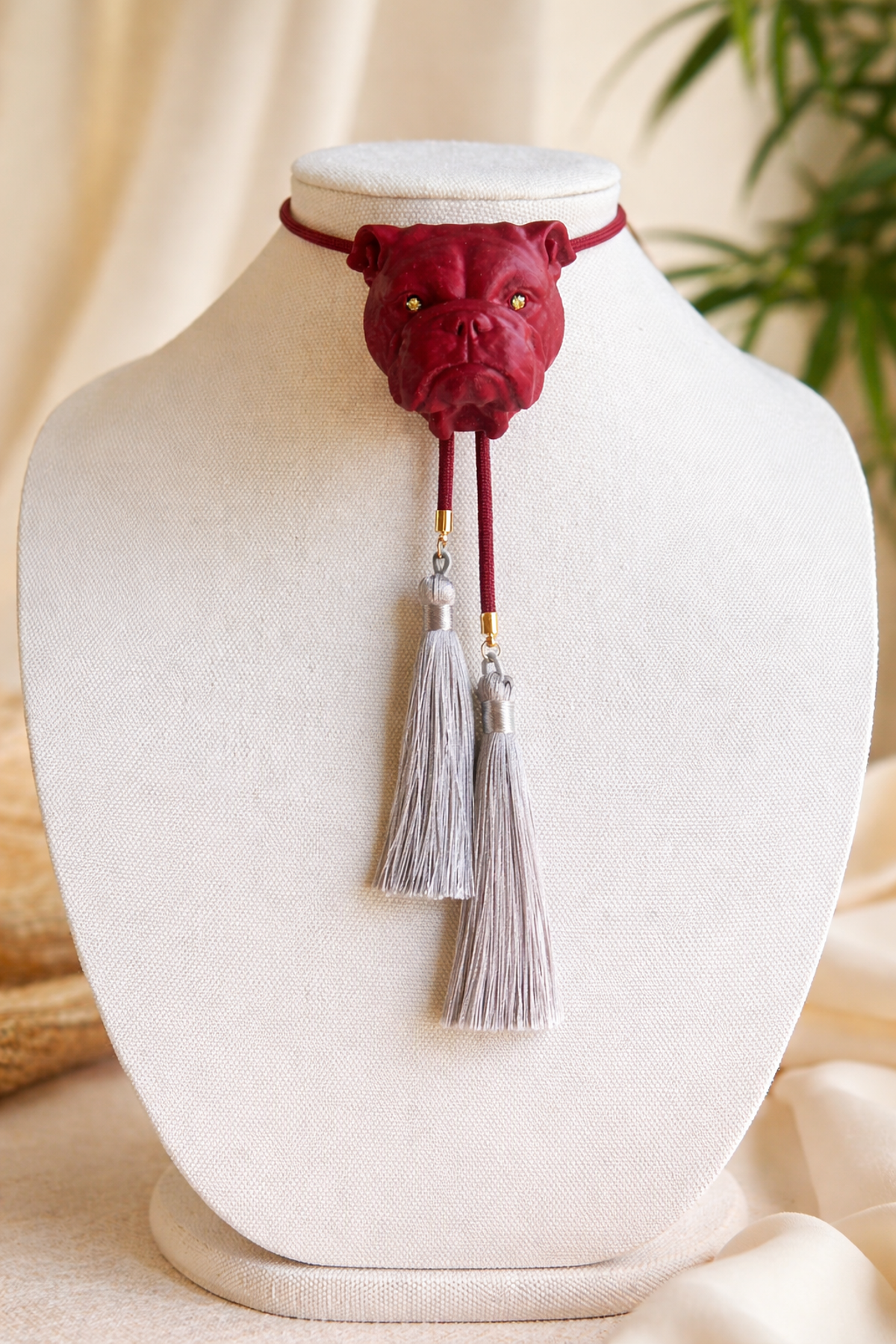 BULLDOG BOLO NECKLACE NECKLACE Judith March