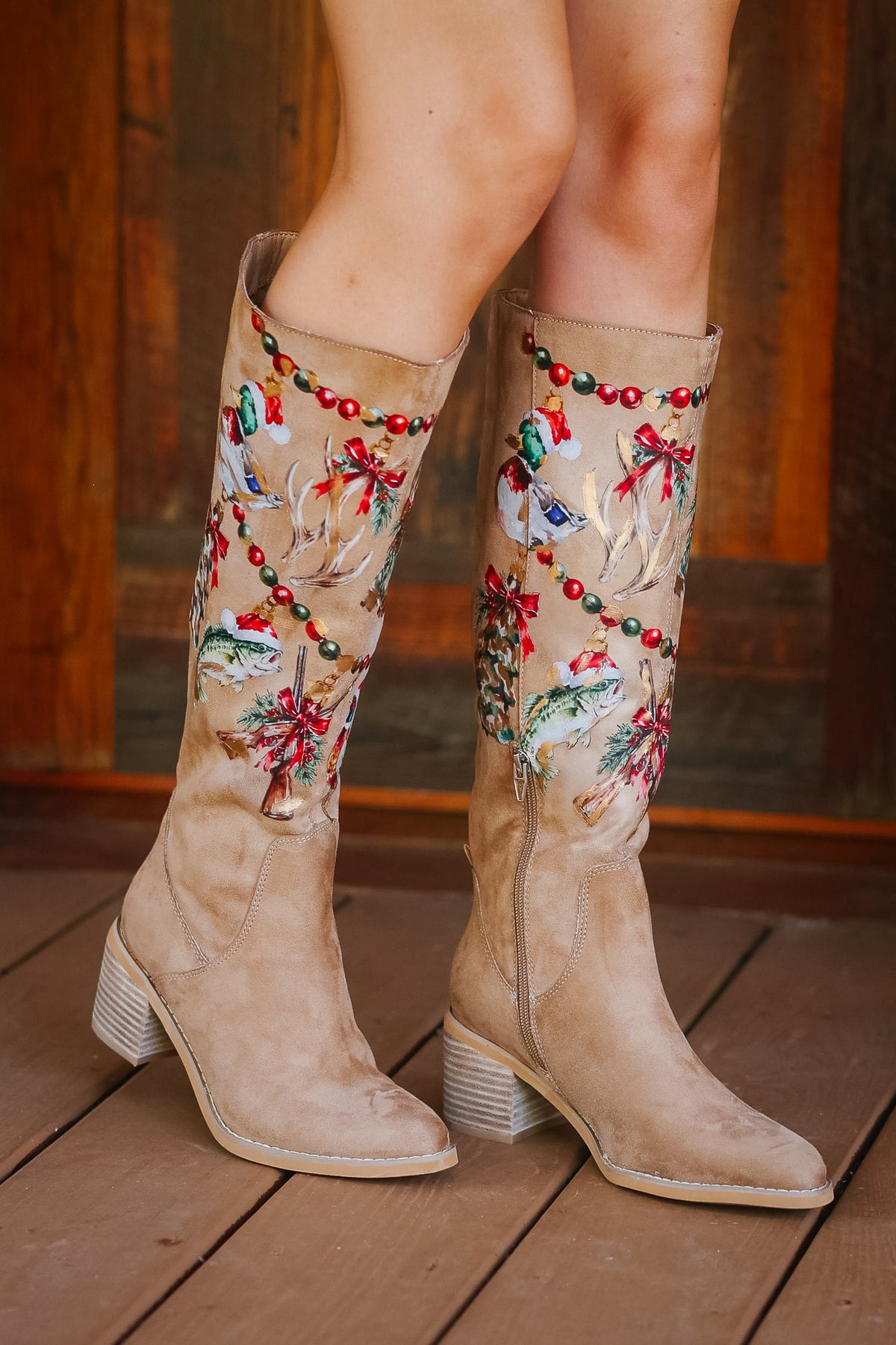 CHRISTMAS AT THE LODGE BROWN BOOTS BOOTS Judith March