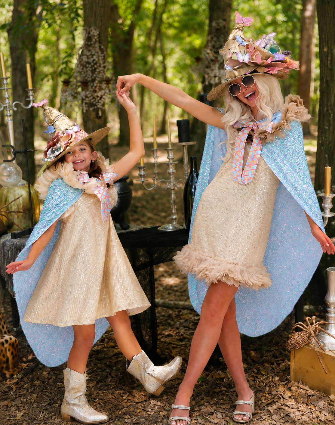 MINI KIDS HOCUS POCUS SEQUIN CAPE - ONE SIZE