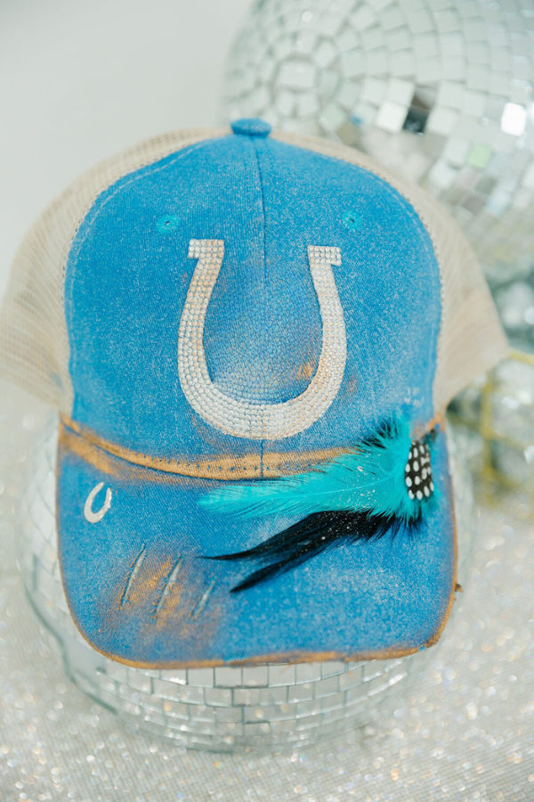 LUCKY ME HAT LIMITED EDITION Judith March   