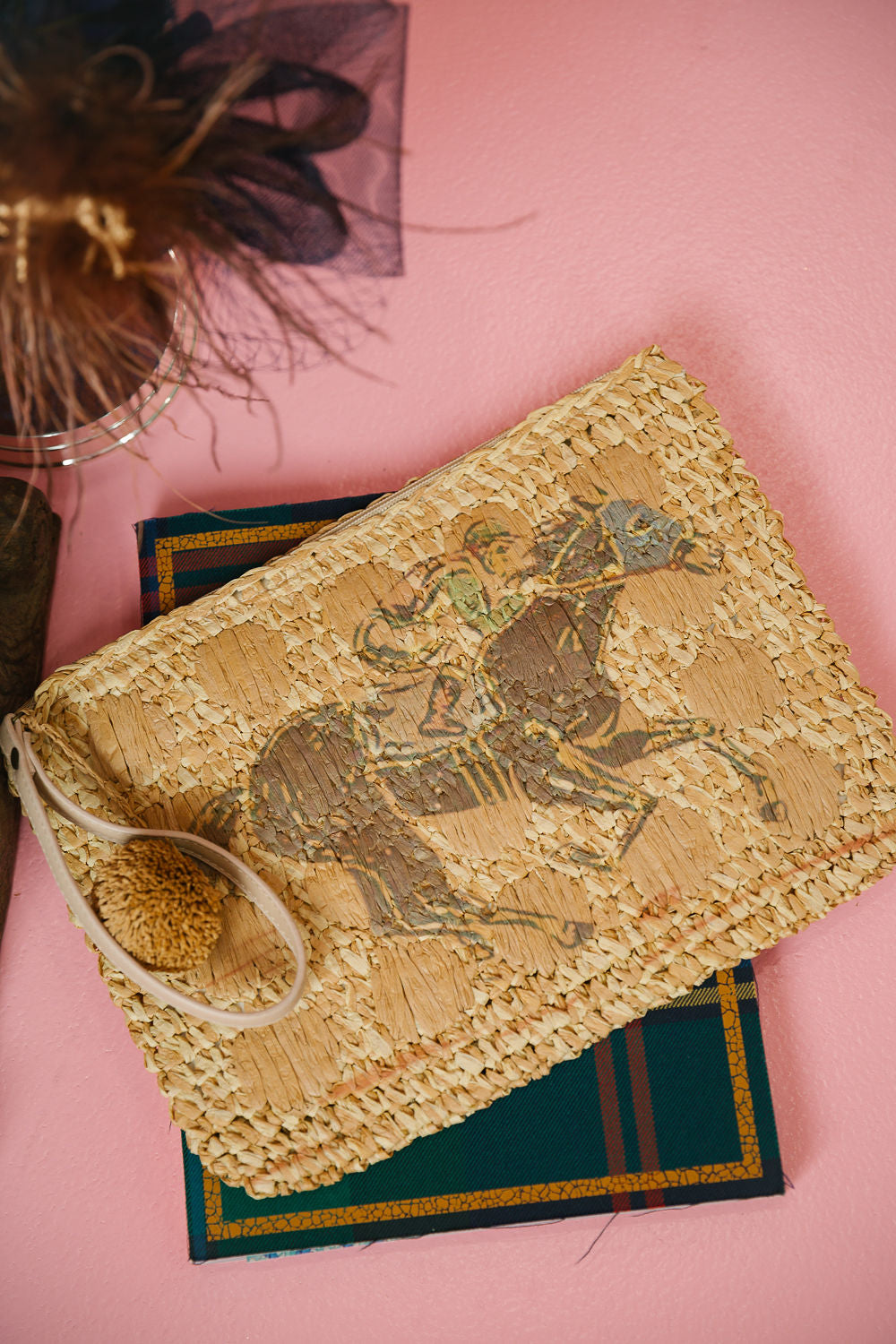 WIN THE RACE STRAW BAG Clutch Judith March   