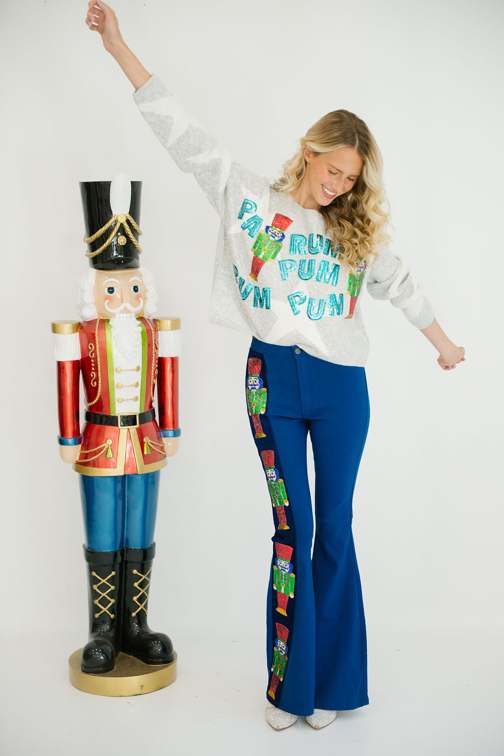 PA RUM PUM PUM PUM STAR SWEATER SWEATER Judith March