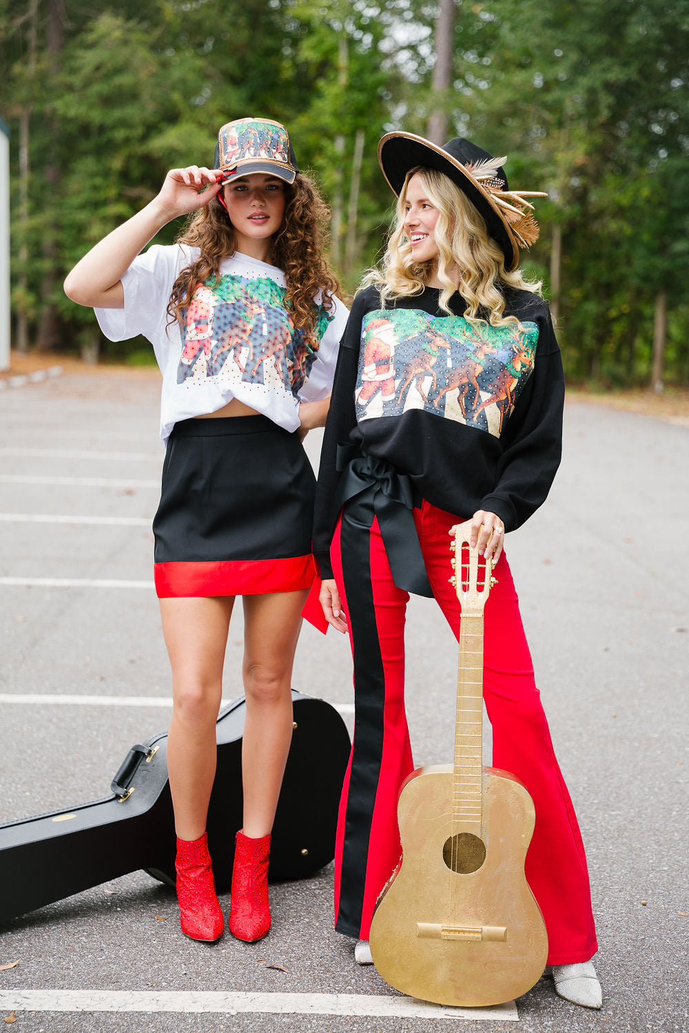 REINDEER ROAD BLACK PULLOVER PULLOVER Judith March