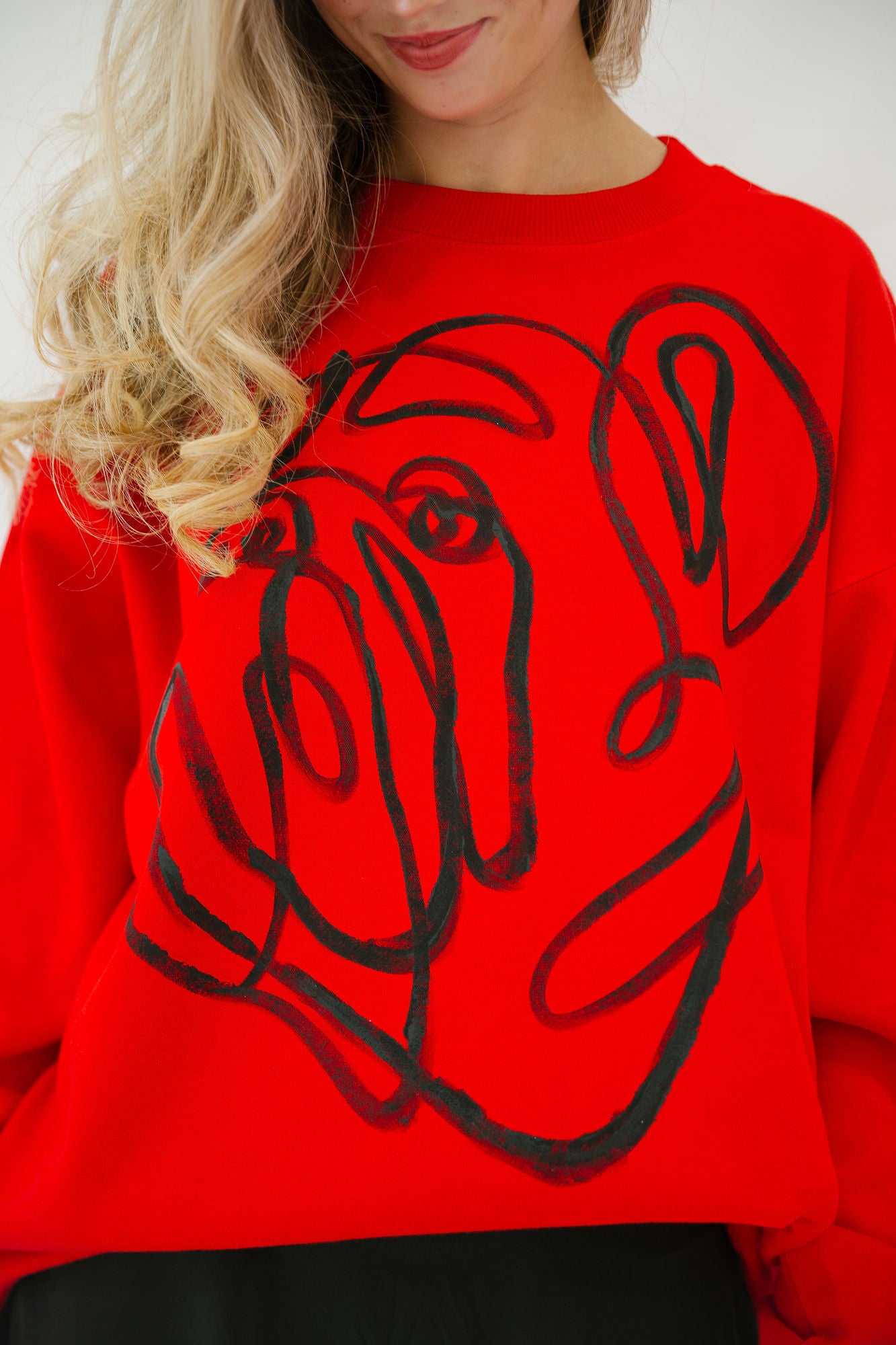 BULLDOG HAND PAINTED RED PULLOVER