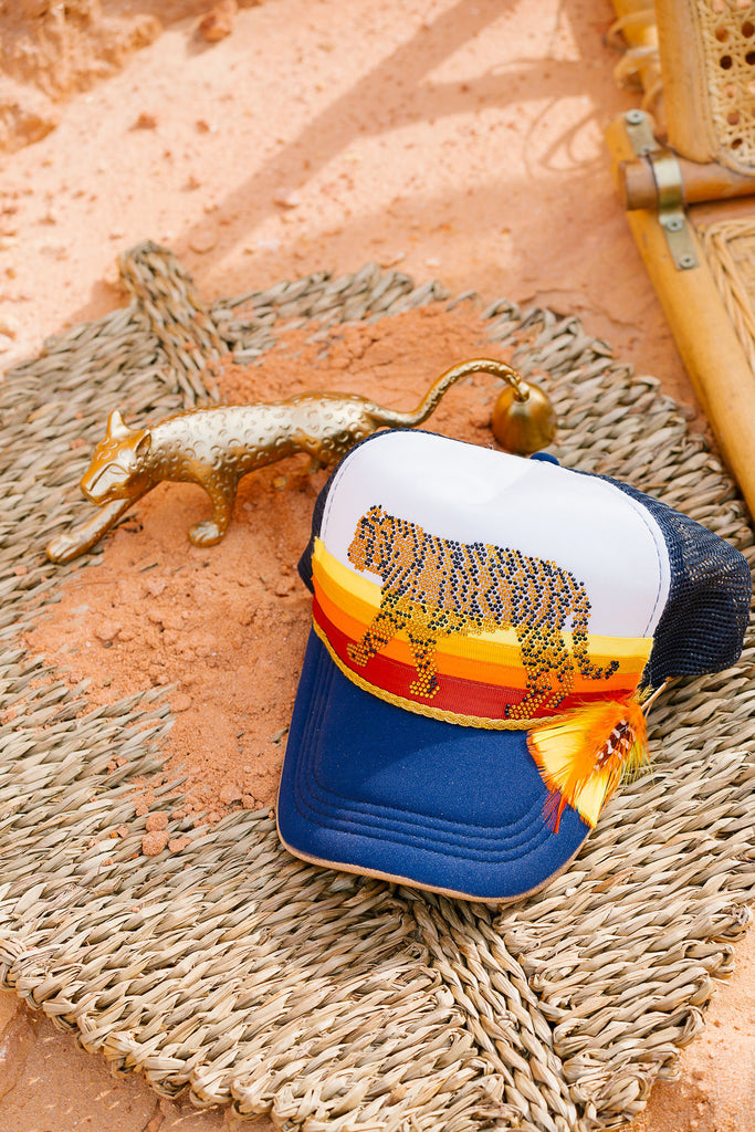 TIGER SUNSET TRUCKER HAT TRUCKER HAT Judith March