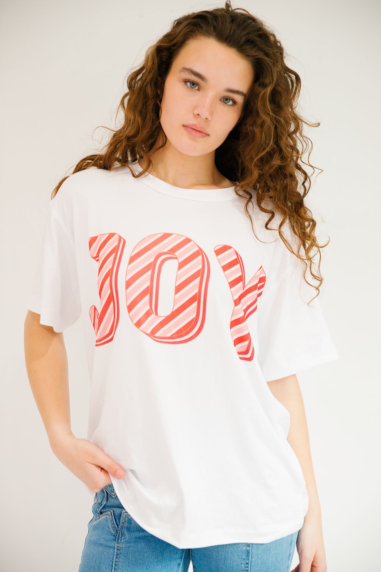 *JOY WHITE TEE - SMALL PULLOVER Judith March