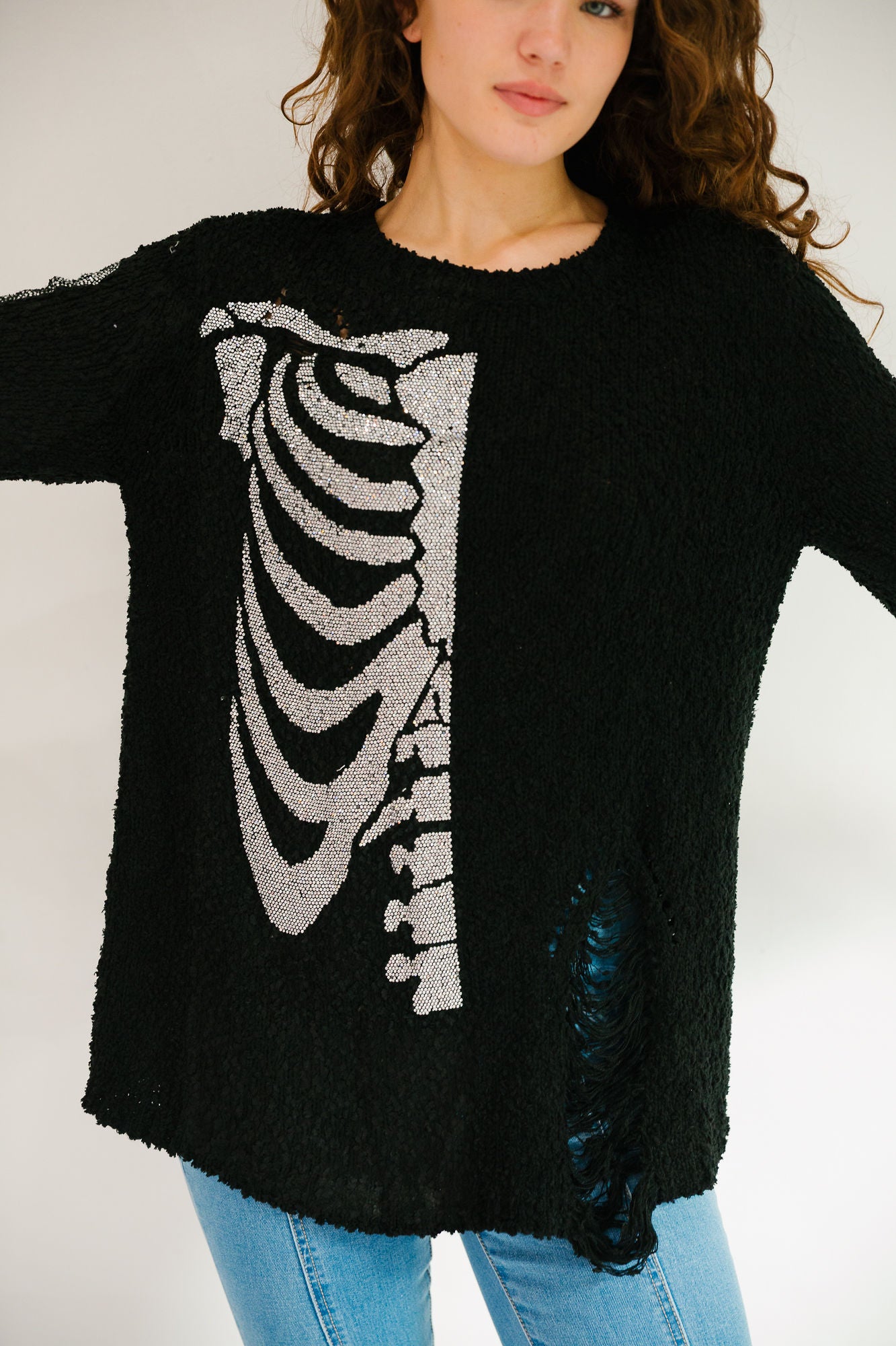 *SKELETON BLACK DISTRESSED SWEATER - SMALL PULLOVER Judith March