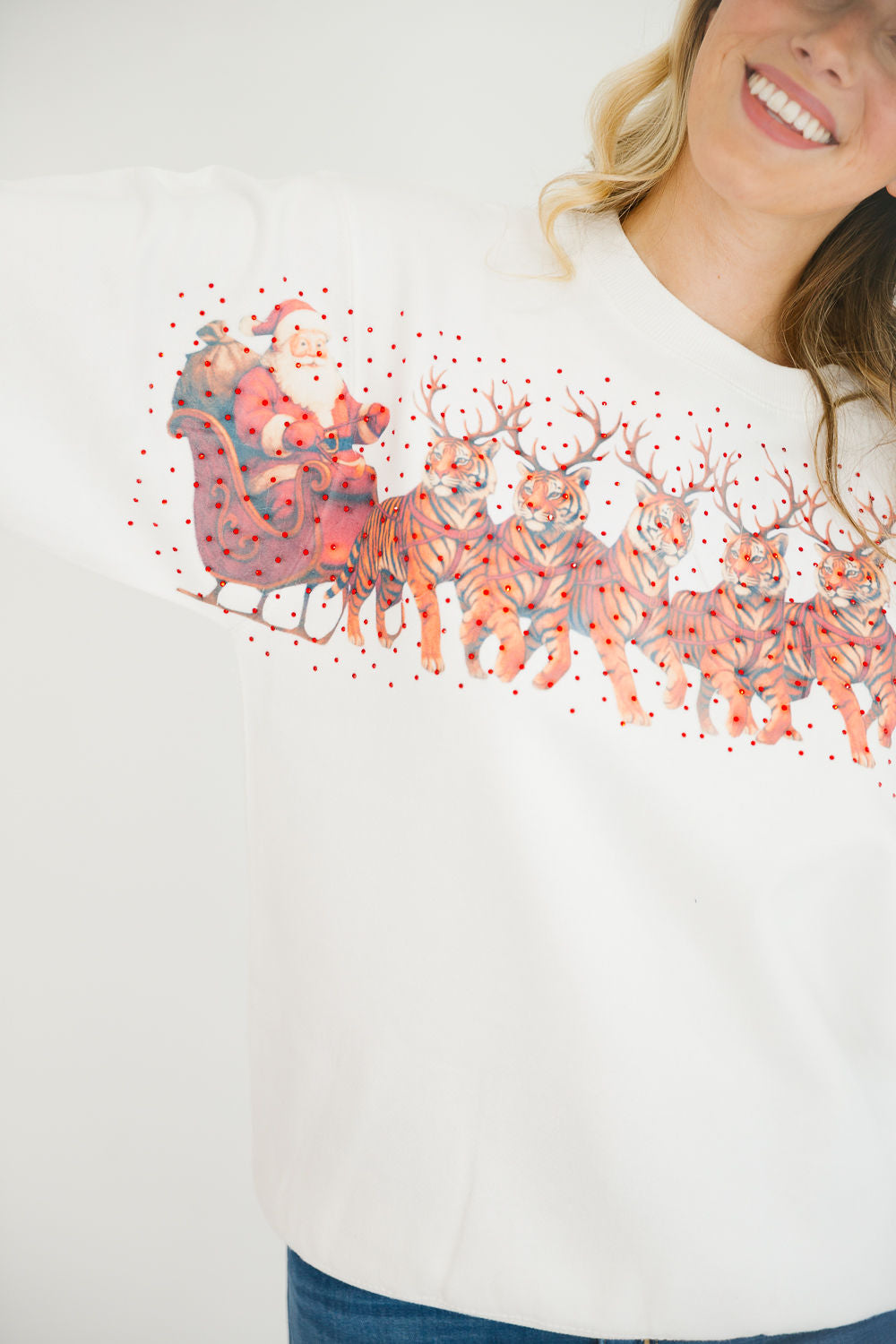 TIGER SLEIGH RHINESTONE PULLOVER PULLOVER Judith March