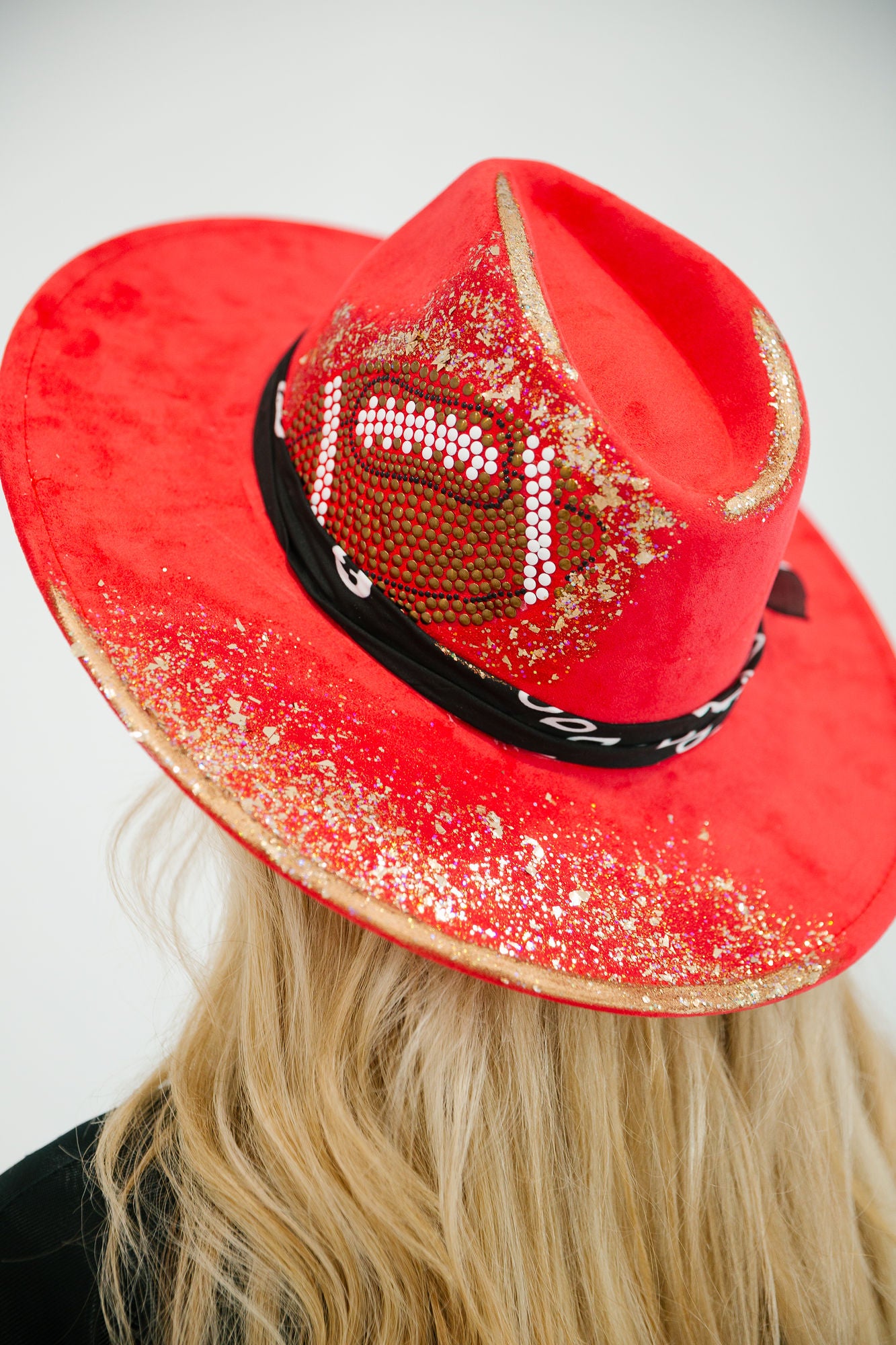 FAIR CATCH RED RANCHER HAT RANCHER HAT Judith March
