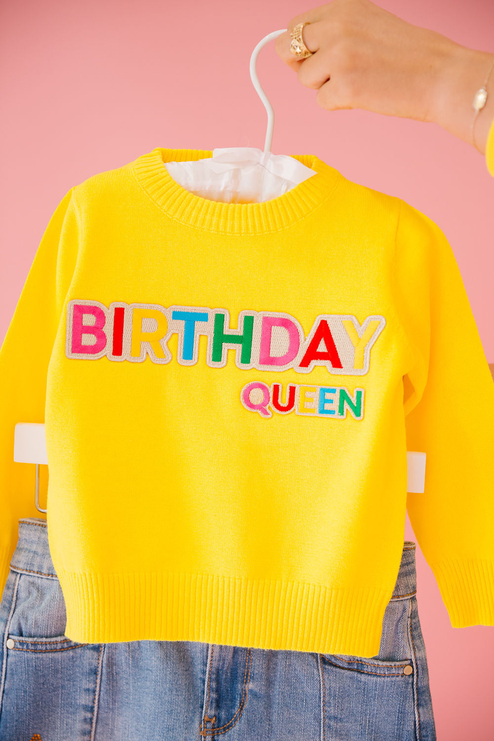 MINI KIDS BIRTHDAY QUEEN YELLOW SWEATER SWEATER Judith March