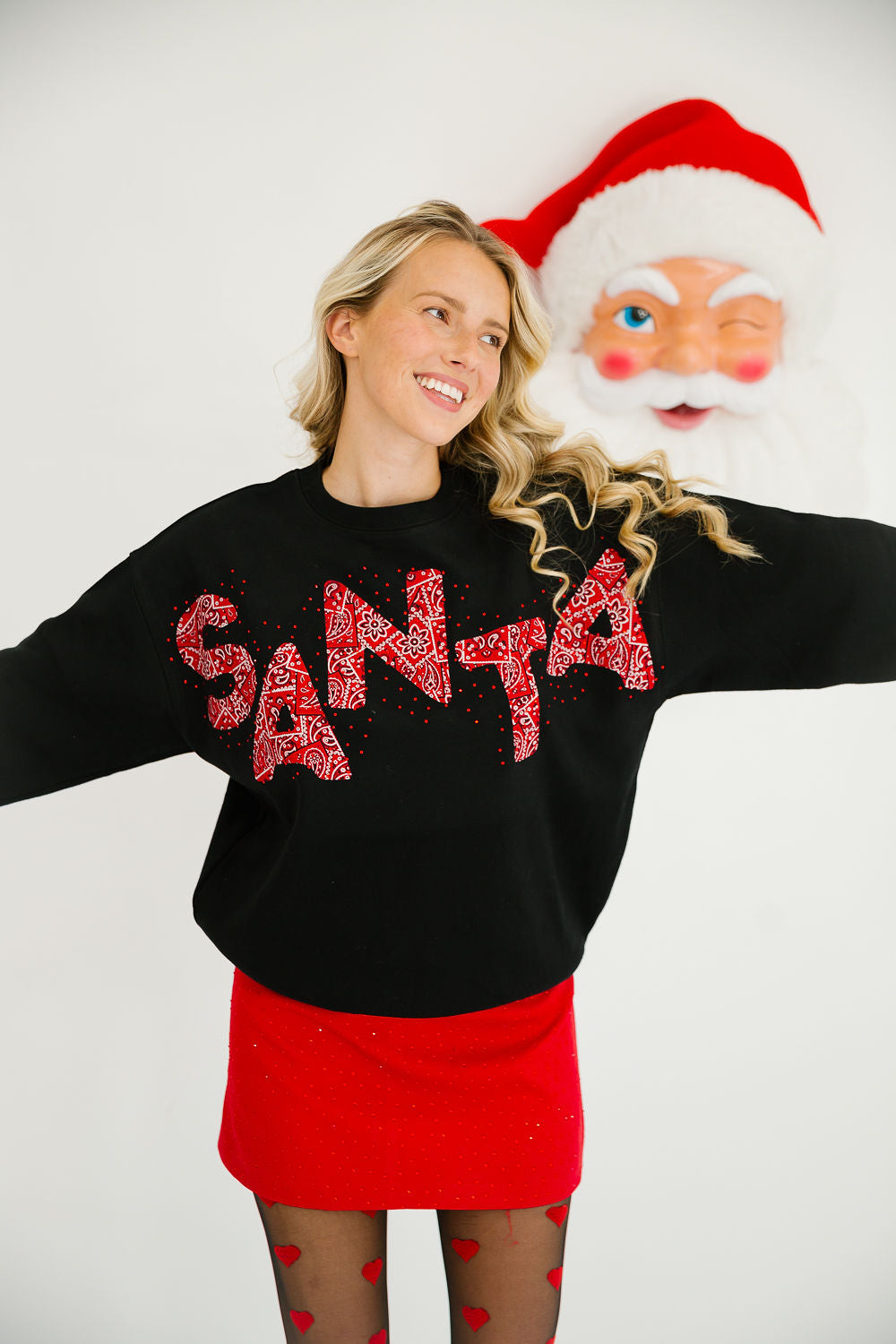 SANTA RHINESTONE BLACK PULLOVER PULLOVER Judith March