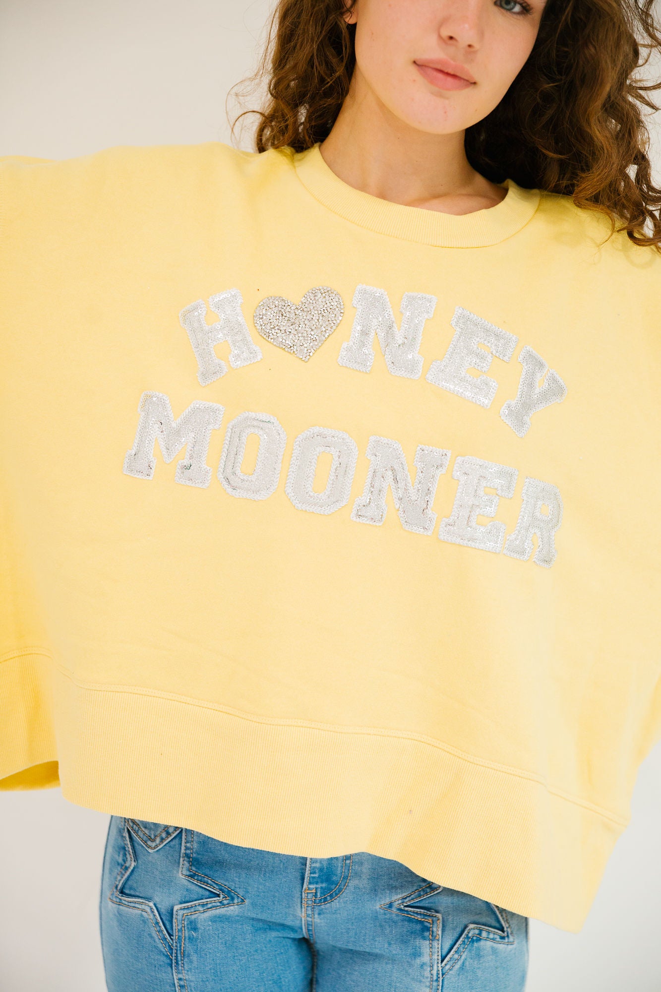 *HONEYMOONER YELLOW PULLOVER - XLARGE PULLOVER Judith March