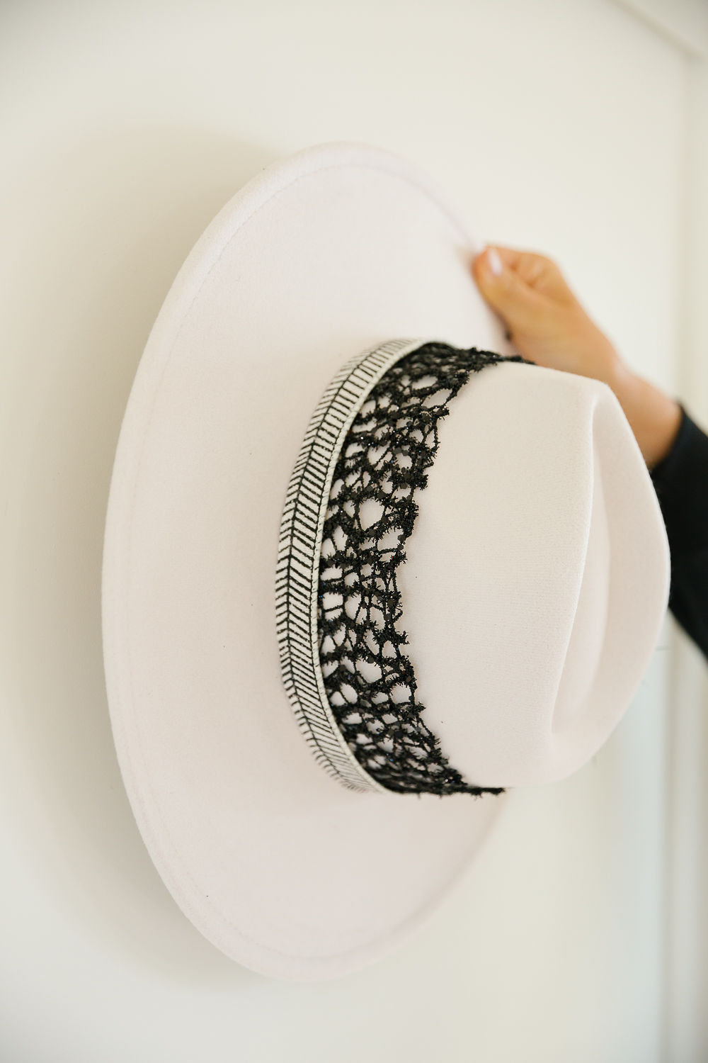 SPOOKY SPIDER RANCHER HAT HAT Judith March   