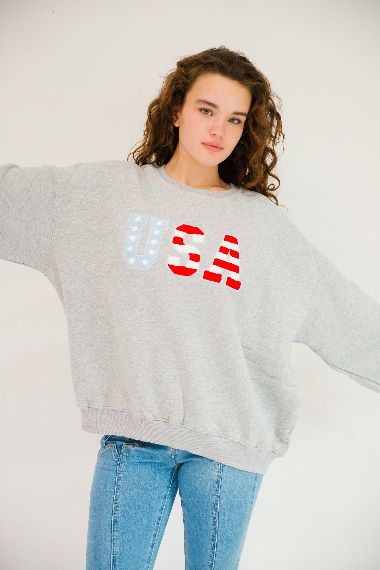 *USA GREY PULLOVER - LARGE PULLOVER Judith March