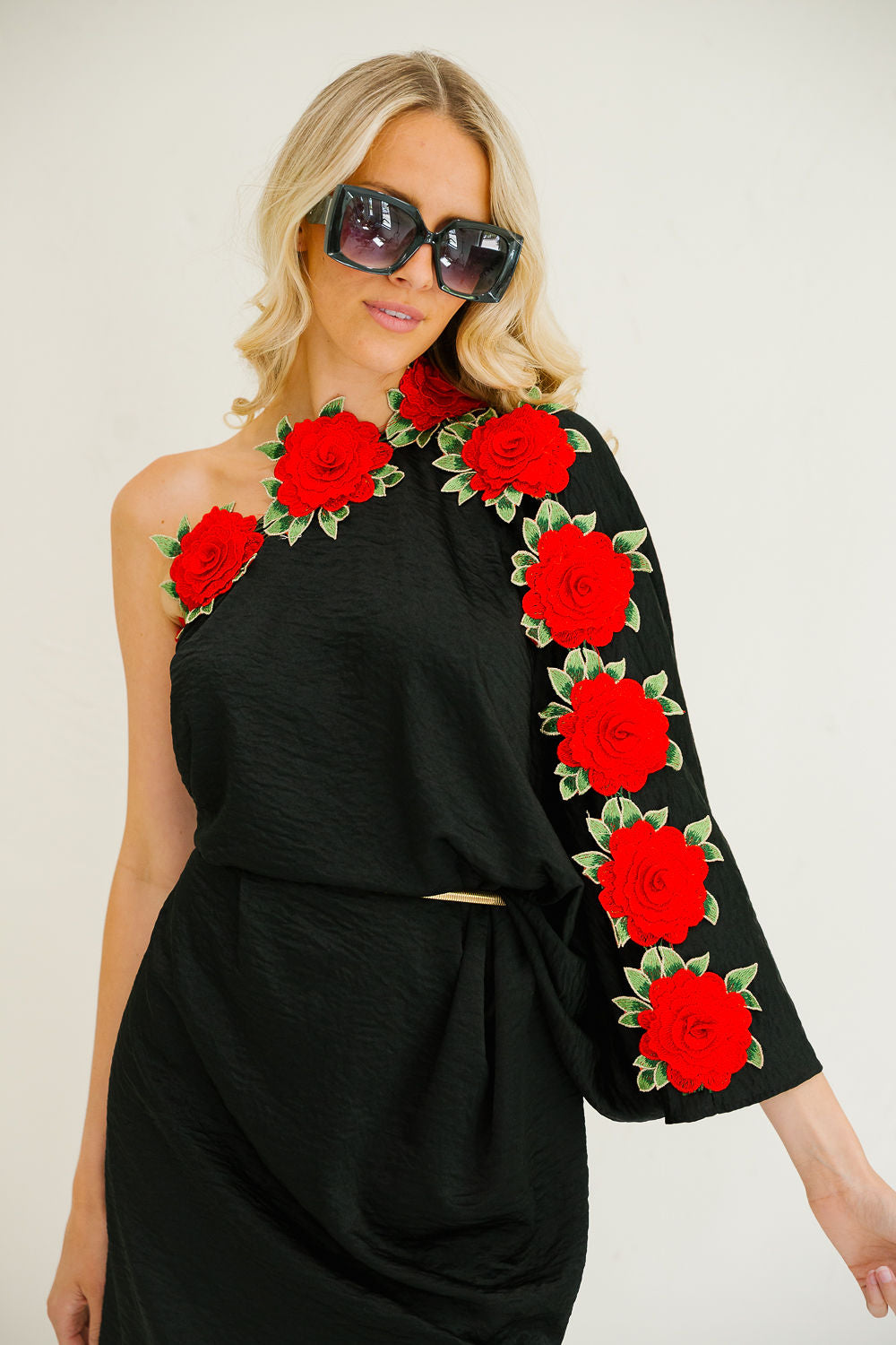 RACING ROSE BLACK DRESS DRESS Judith March