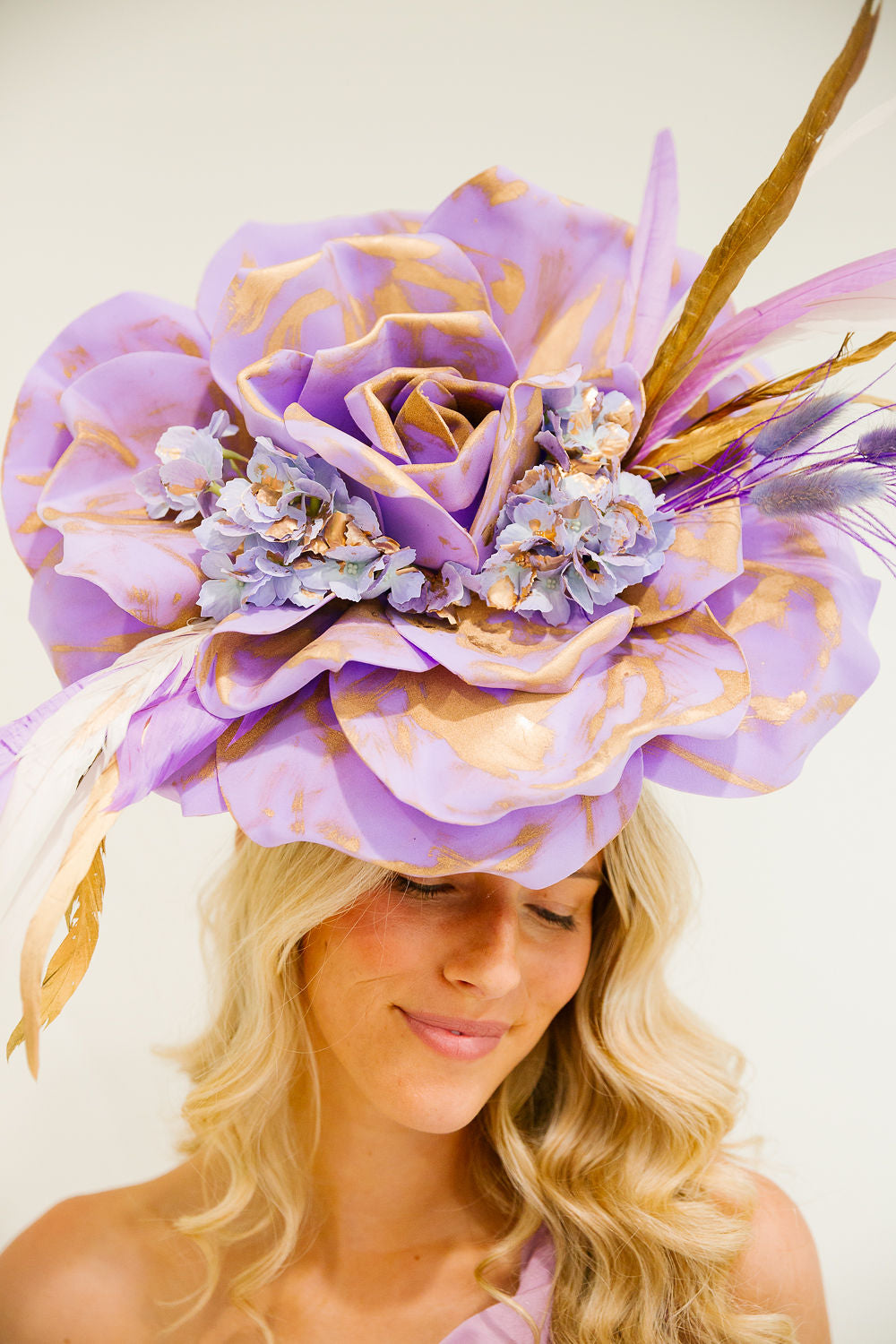 LAVENDER BLOOM FASCINATOR FASCINATOR Judith March