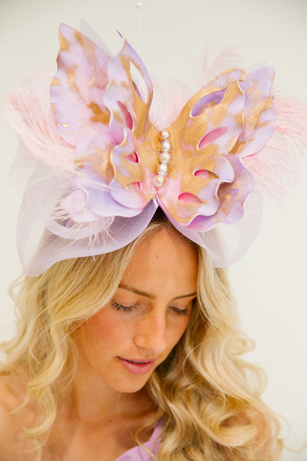 LAVENDER FLUTTER FASCINATOR FASCINATOR Judith March