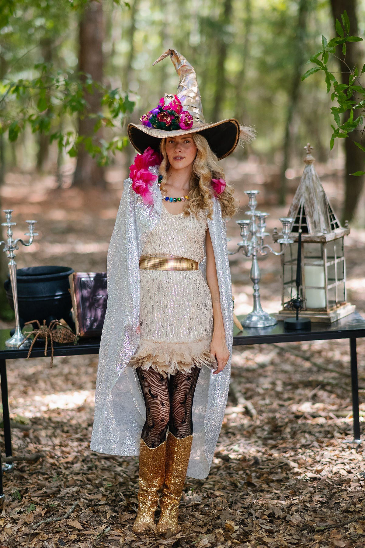 SPELLBOUND BLOOMS SEQUIN CAPE - ONE SIZE