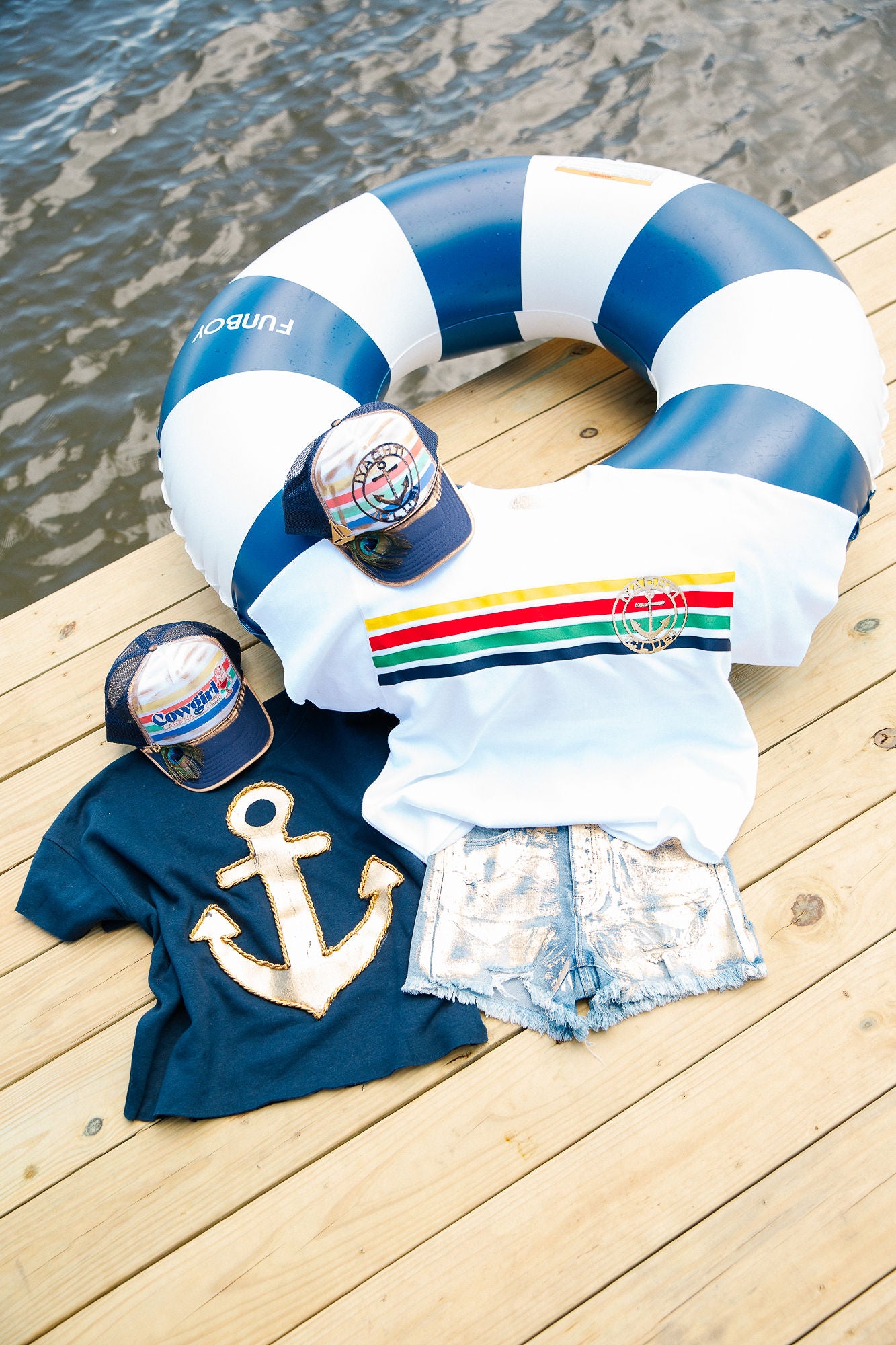 YACHT CLUB STRIPED SLEEVELESS PULLOVER PULLOVER Judith March
