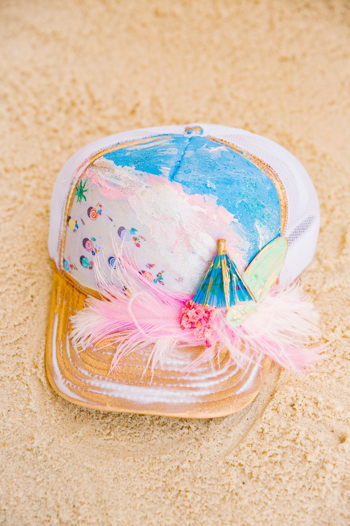 ABSTRACT BEACH TRUCKER HAT HAT Judith March