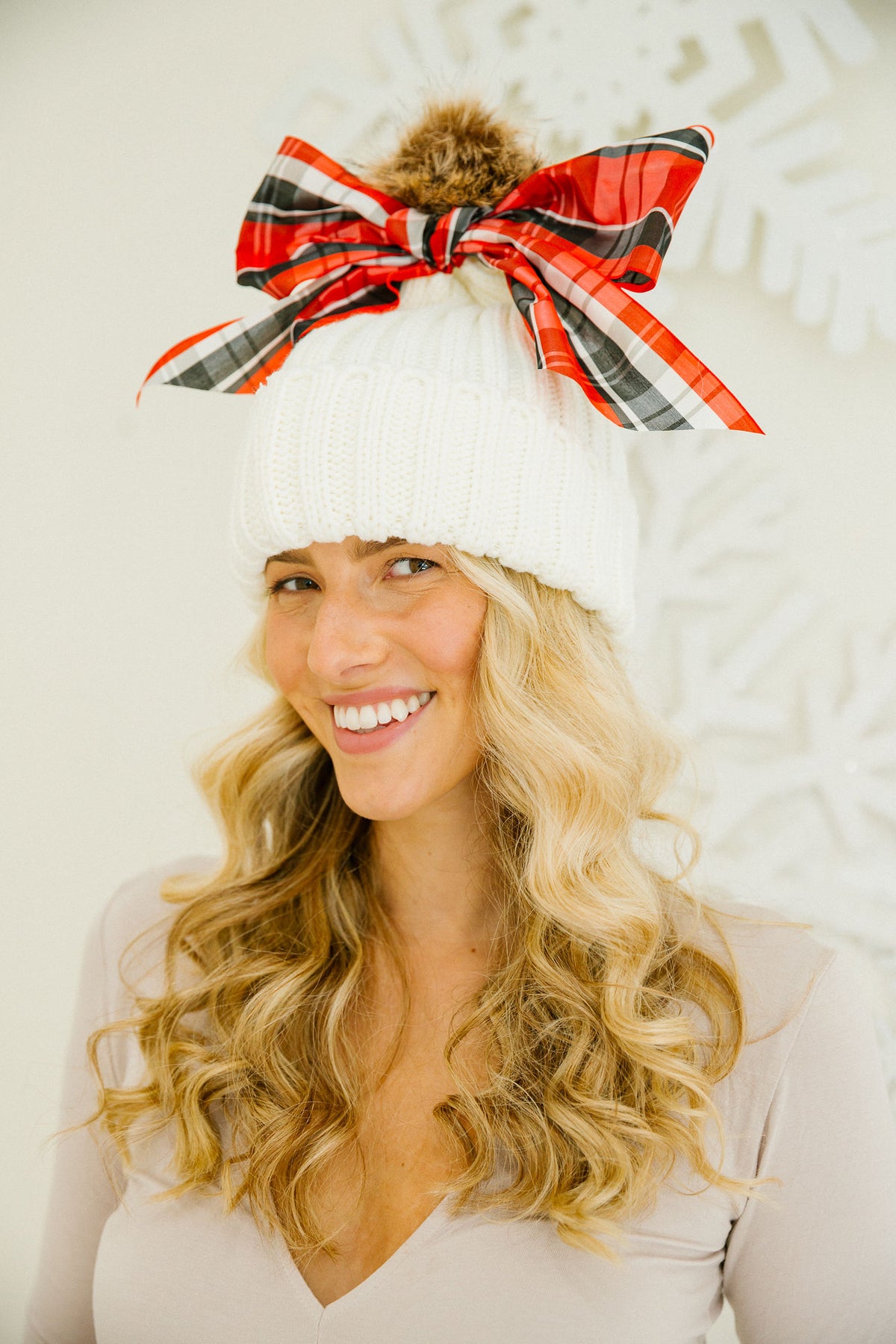 CHRISTMAS PLAID BOW BEANIE BEANIE Judith March