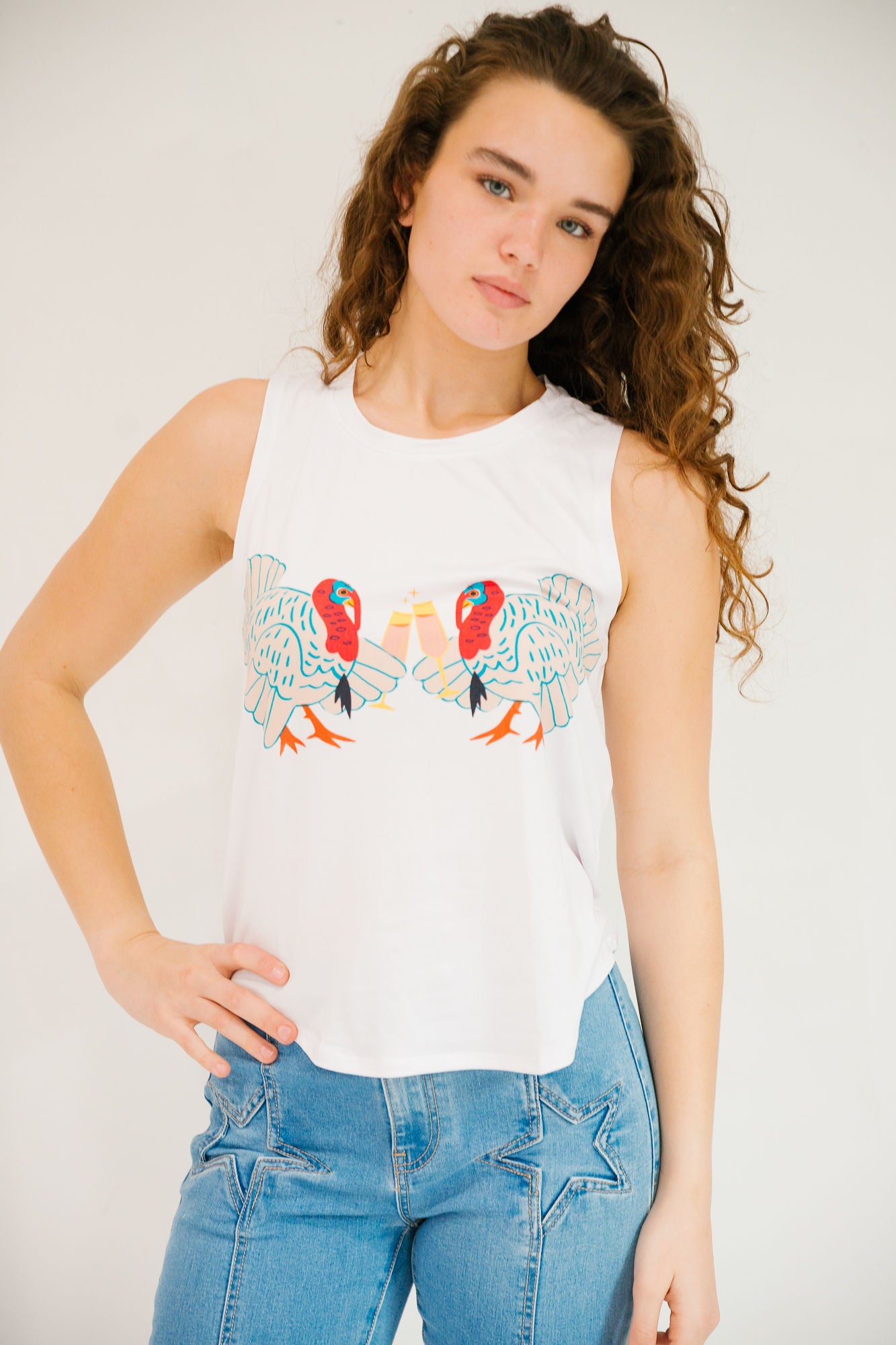 *TURKEY CHEERS WHITE TANK - MEDIUM PULLOVER Judith March