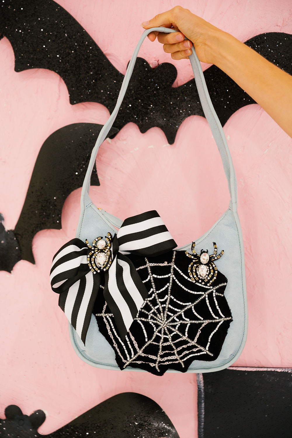 SPIDER SILK HANGBAG Clutch Judith March