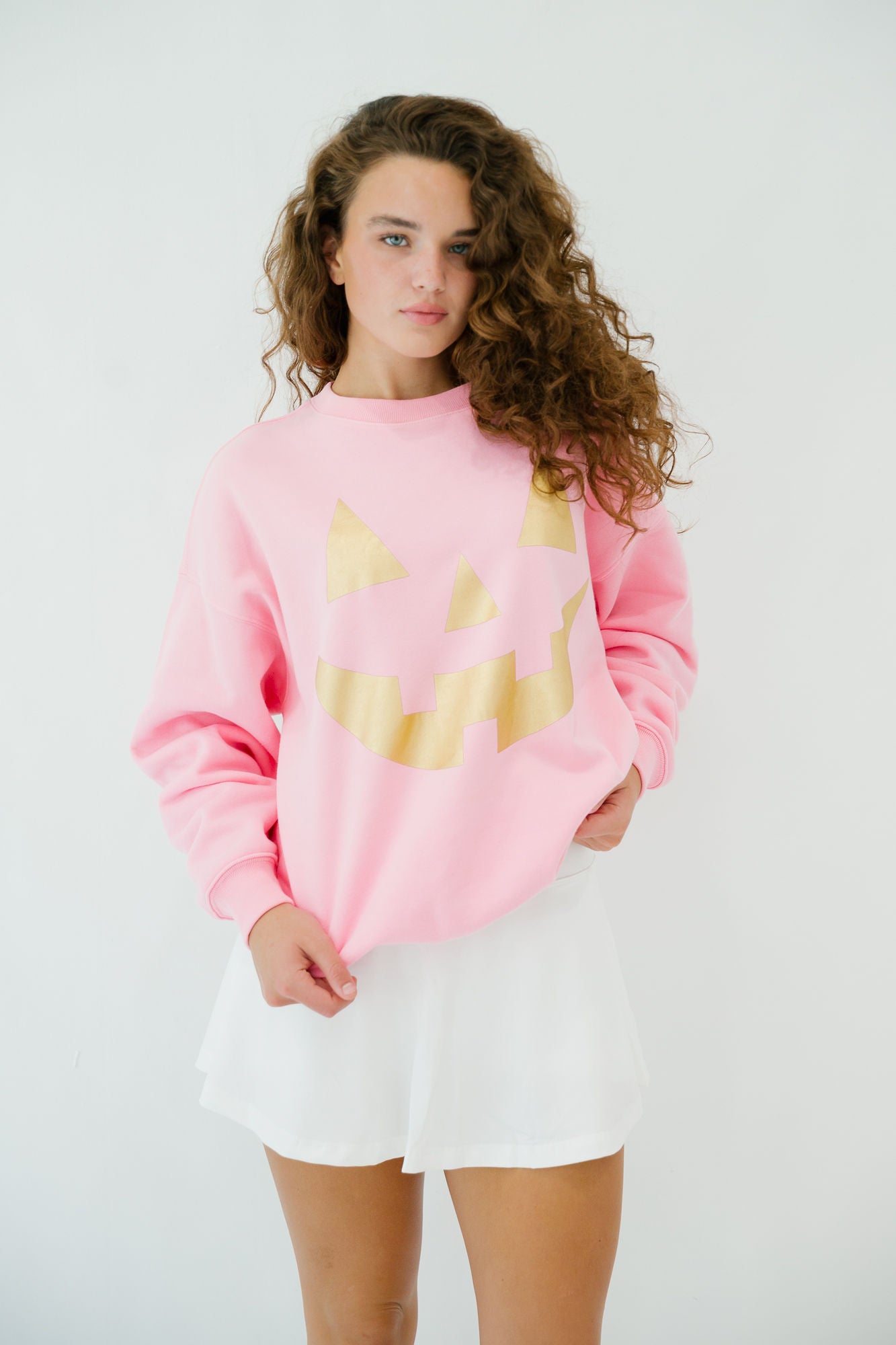 GOLDEN HALLOWEEN PINK PULLOVER PULLOVER Judith March