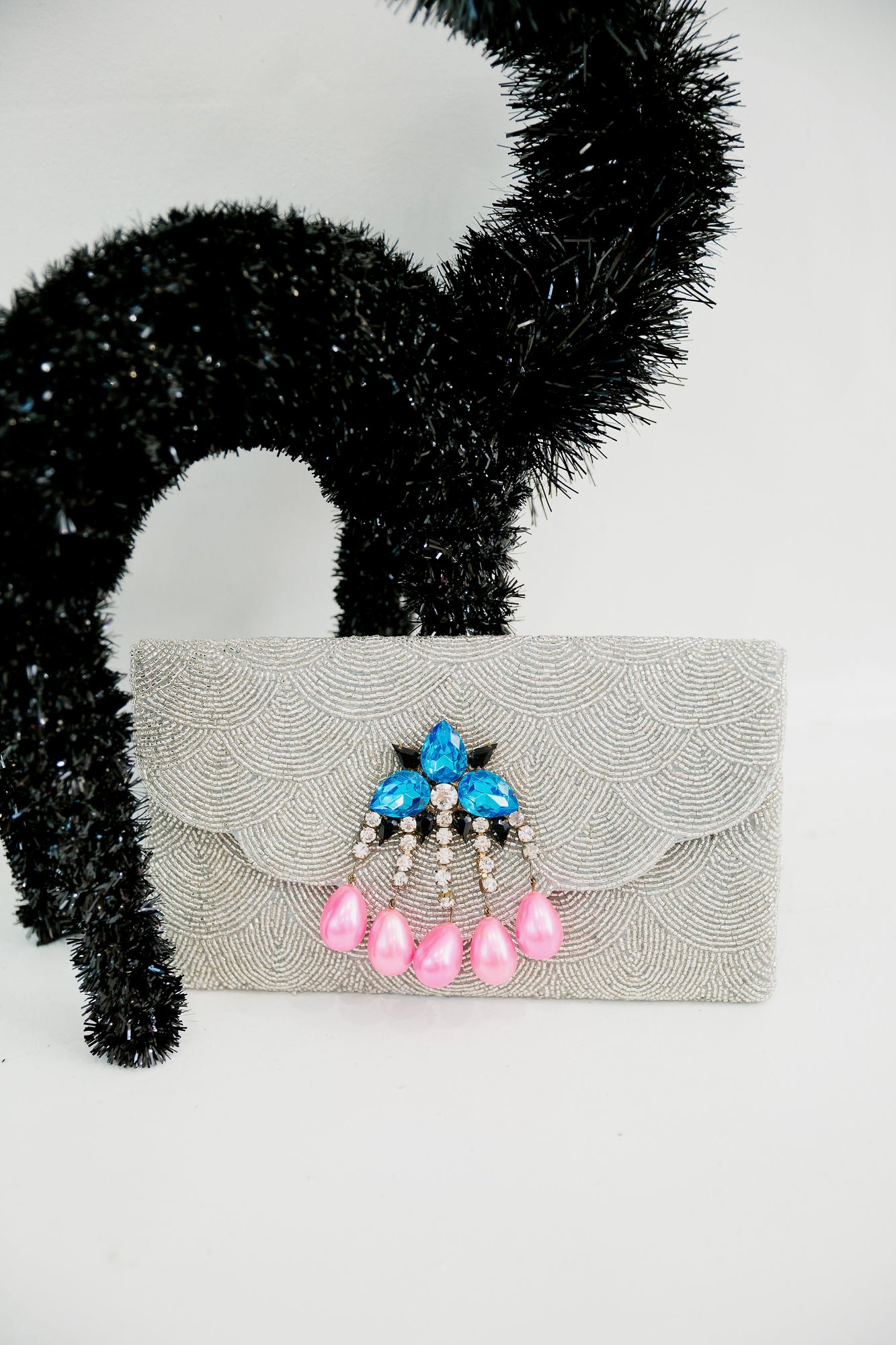 ONE OF A KIND GATSBY CLUTCH NECKLACE Judith March
