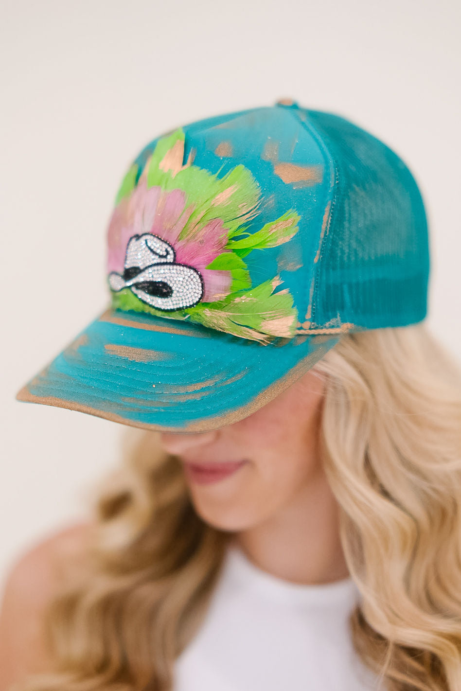 COASTAL COWGIRL TRUCKER HAT HAT Judith March