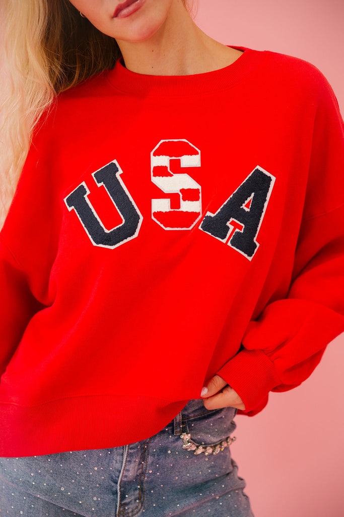 BORN IN THE USA RED PULLOVER pullover Judith March