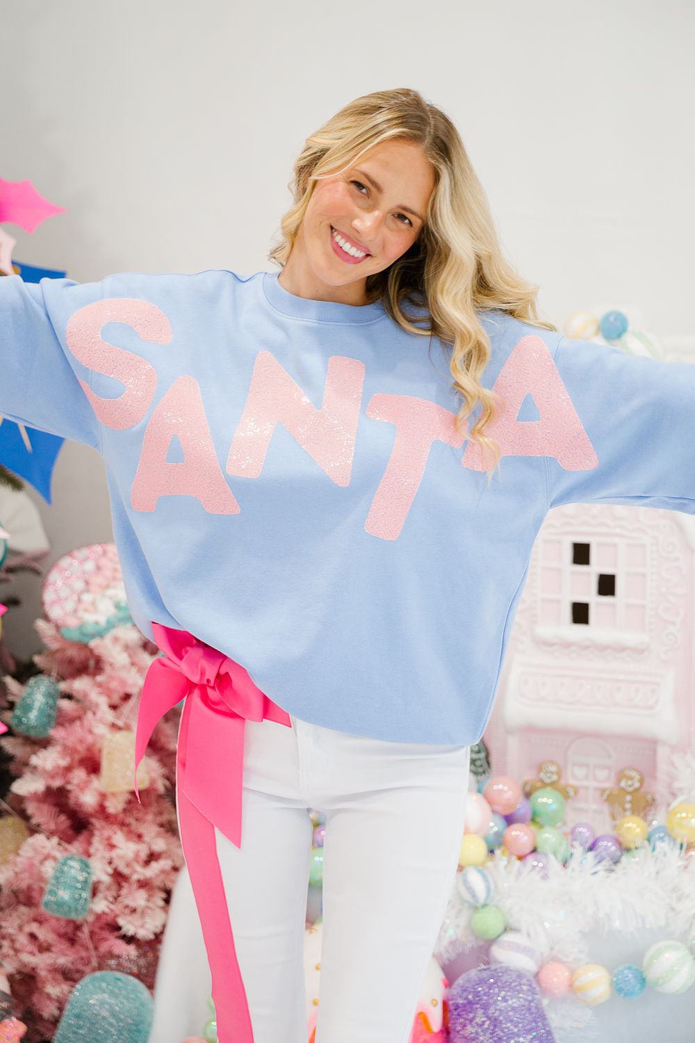 HERE COMES SANTA BLUE PULLOVER PULLOVER Judith March