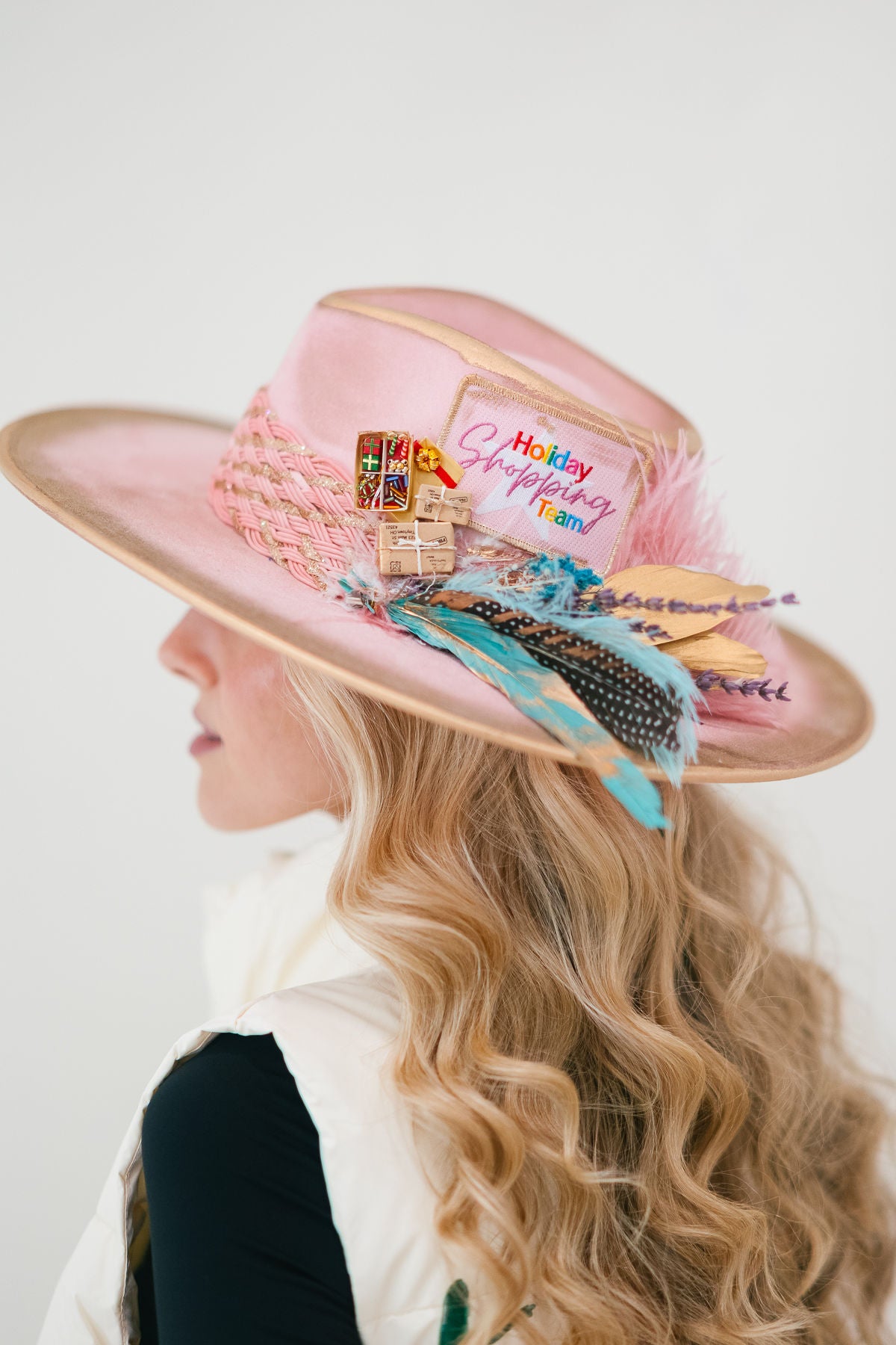 HOLIDAY SHOPPING TEAM PINK RANCHER HAT RANCHER HAT Judith March