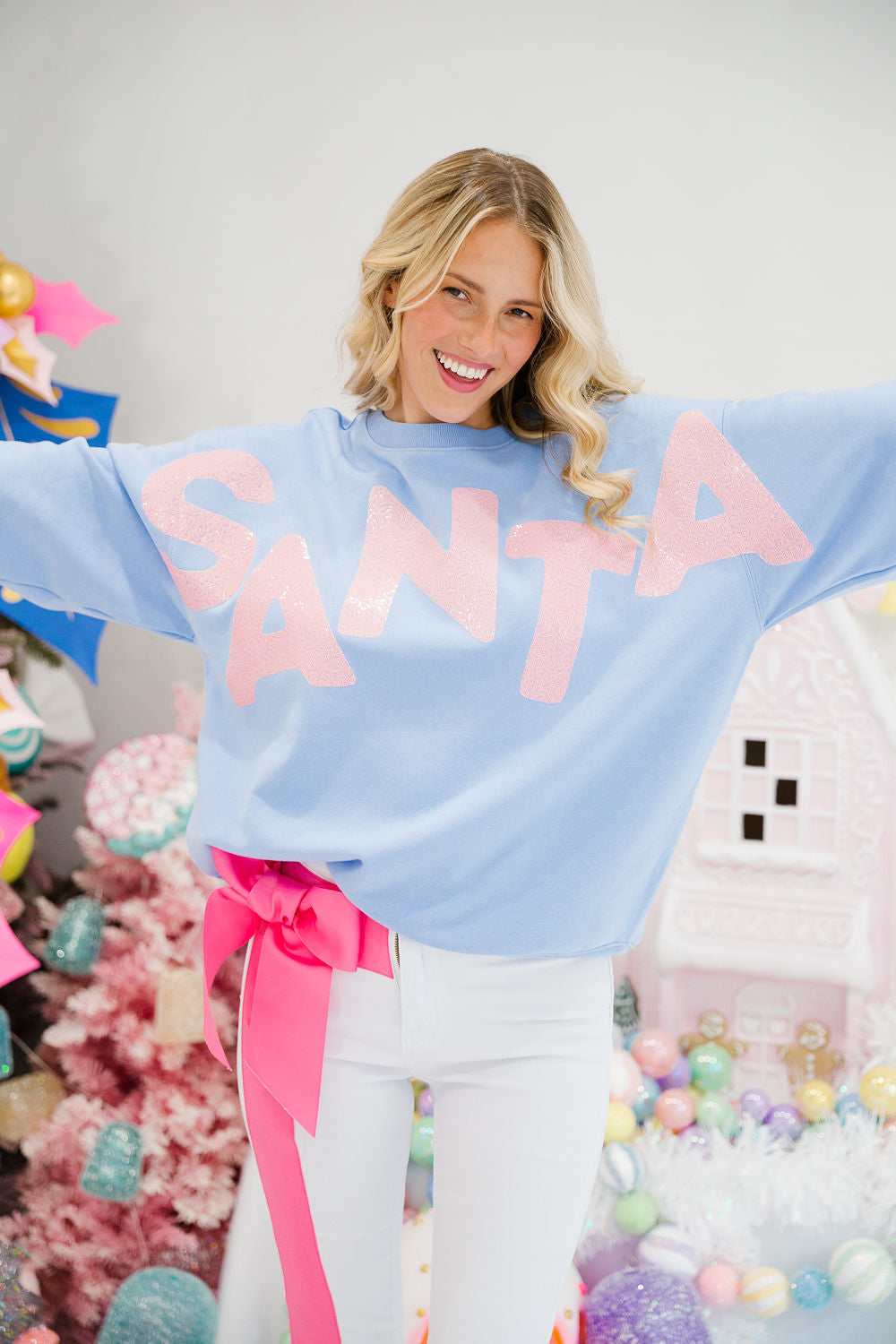 HERE COMES SANTA BLUE PULLOVER PULLOVER Judith March