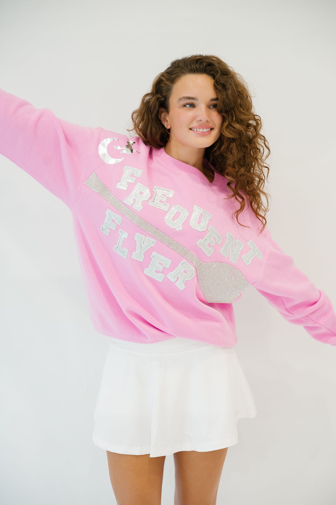 FREQUENT FLYER BROOM PINK PULLOVER PULLOVER Judith March