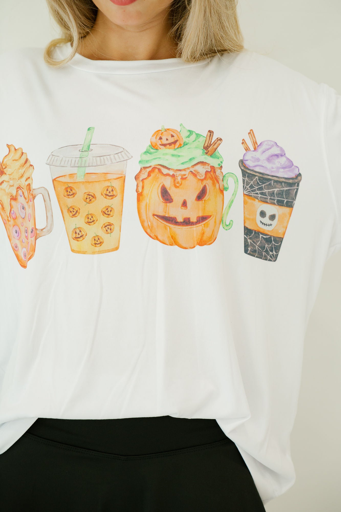HALLOWEEN CHEERS TEE TEE Judith March