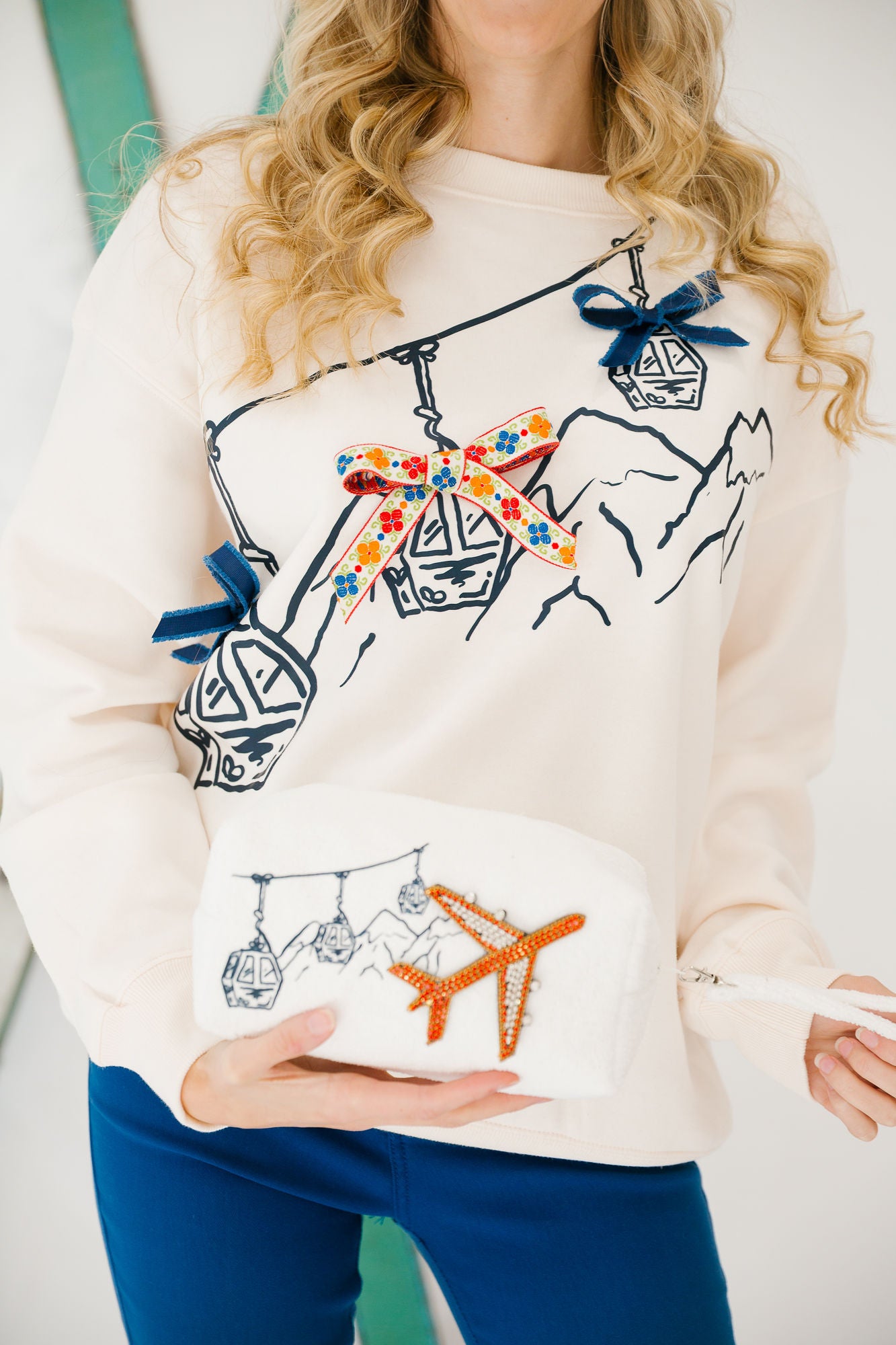 TAKE ME TO THE MOUNTAINS CREAM PULLOVER PULLOVER Judith March