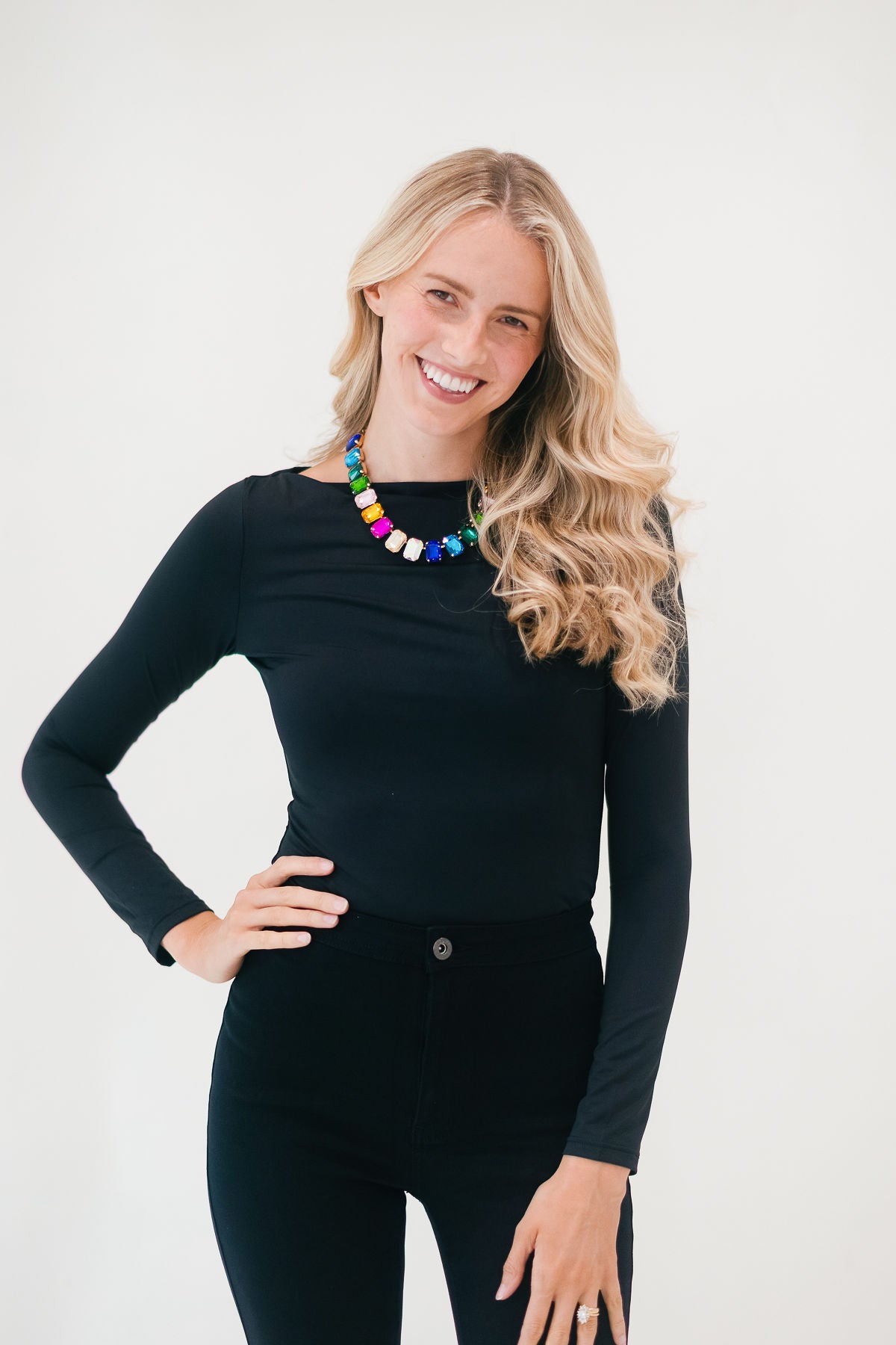 THE CONFETTI CRYSTAL STATEMENT NECKLACE NECKLACE Judith March