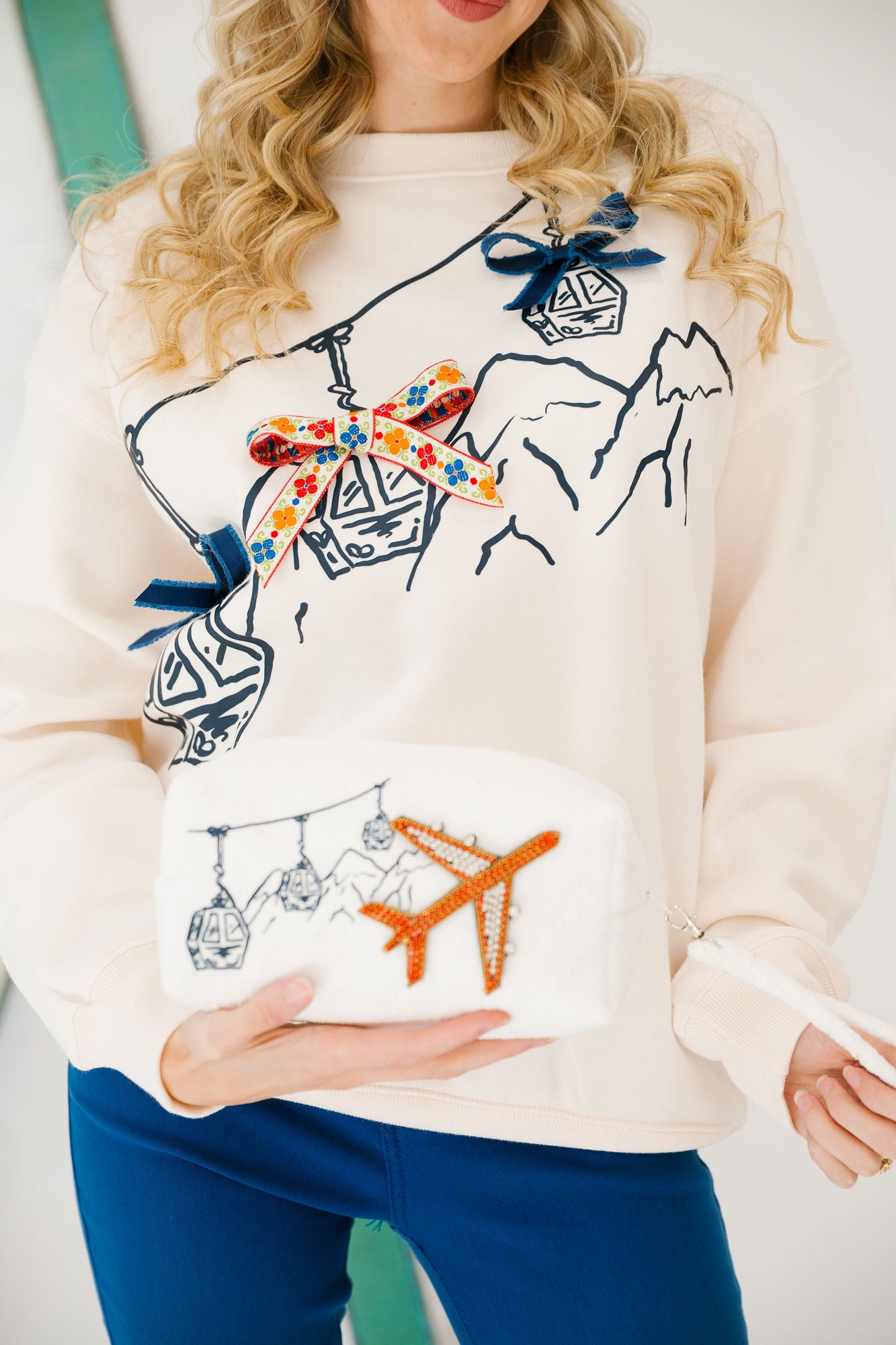 TAKE ME TO THE MOUNTAINS CREAM PULLOVER PULLOVER Judith March